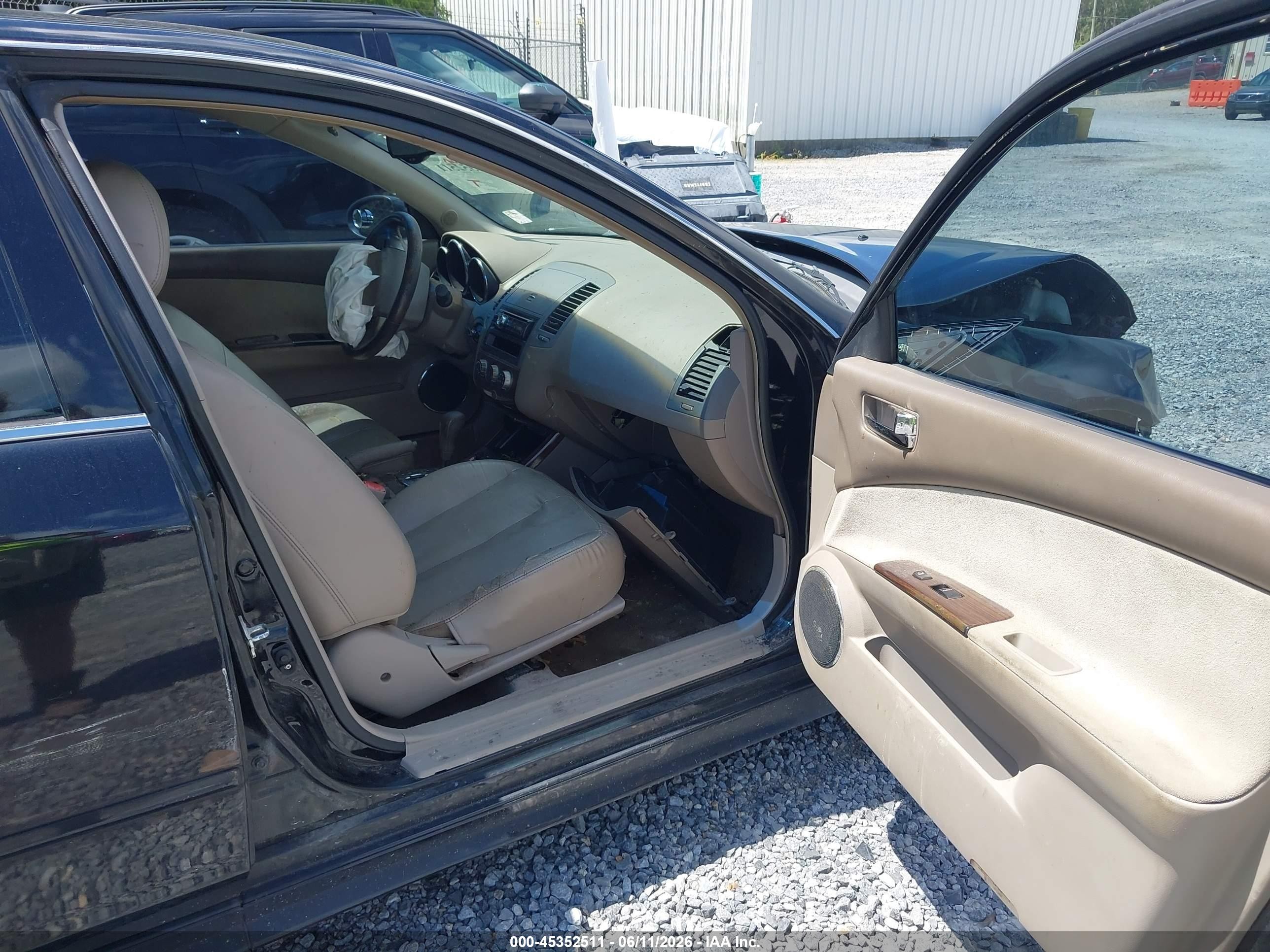 2006 Nissan Altima 2.5 S Black vin: 1N4AL11D36N385073