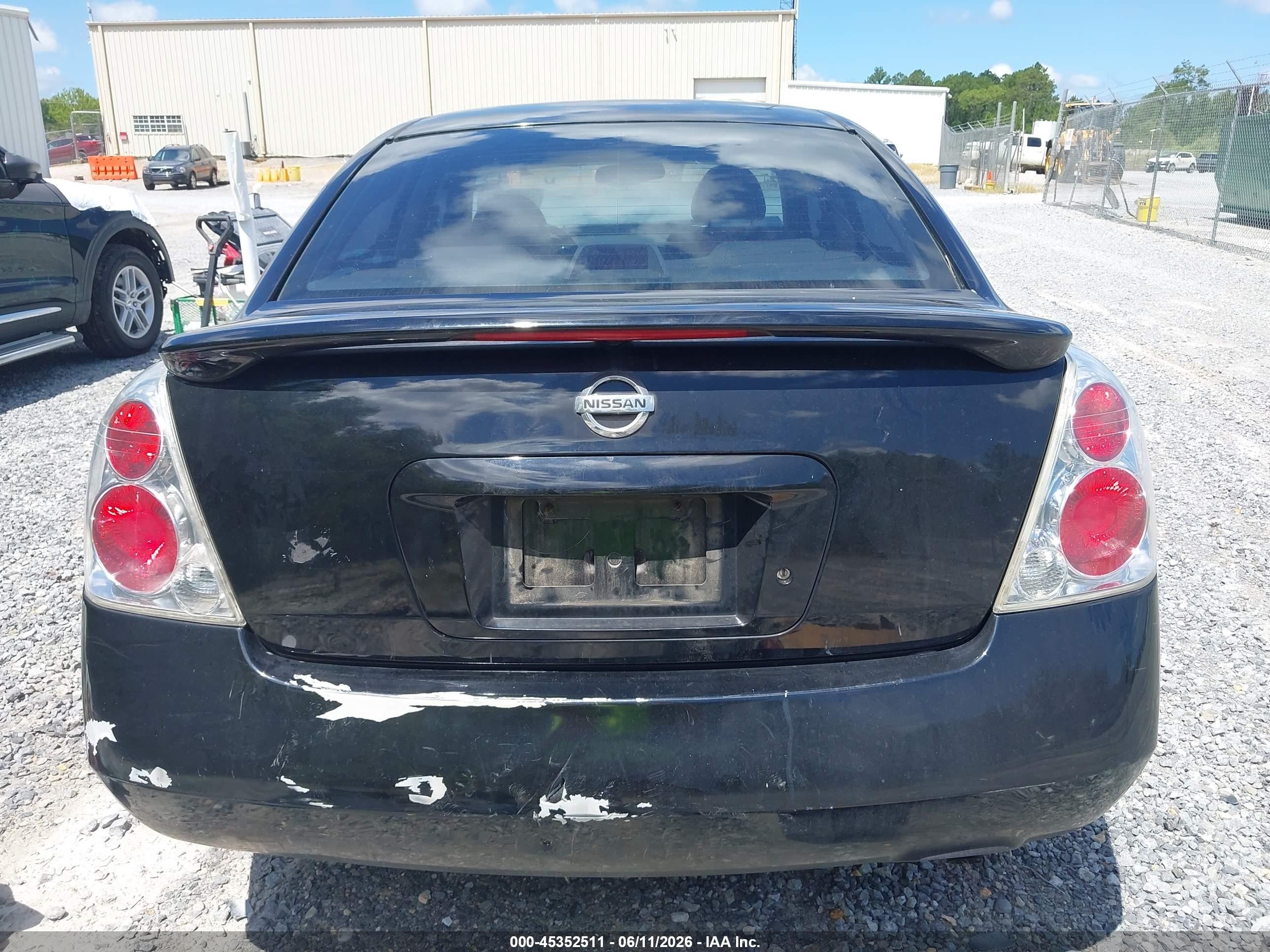 2006 Nissan Altima 2.5 S Black vin: 1N4AL11D36N385073