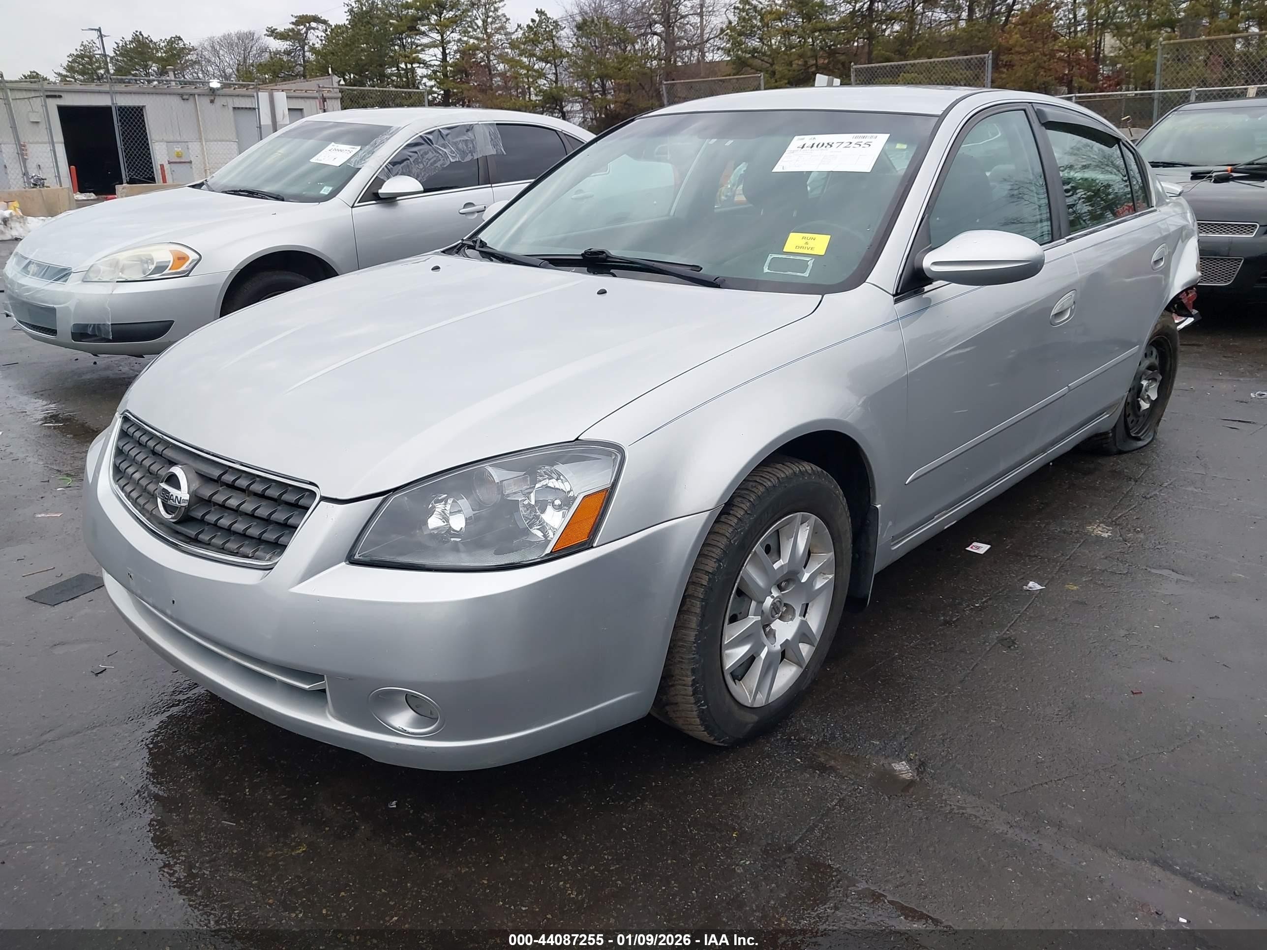 2006 Nissan Altima 2.5 S Серебряный vin: 1N4AL11D36N429735