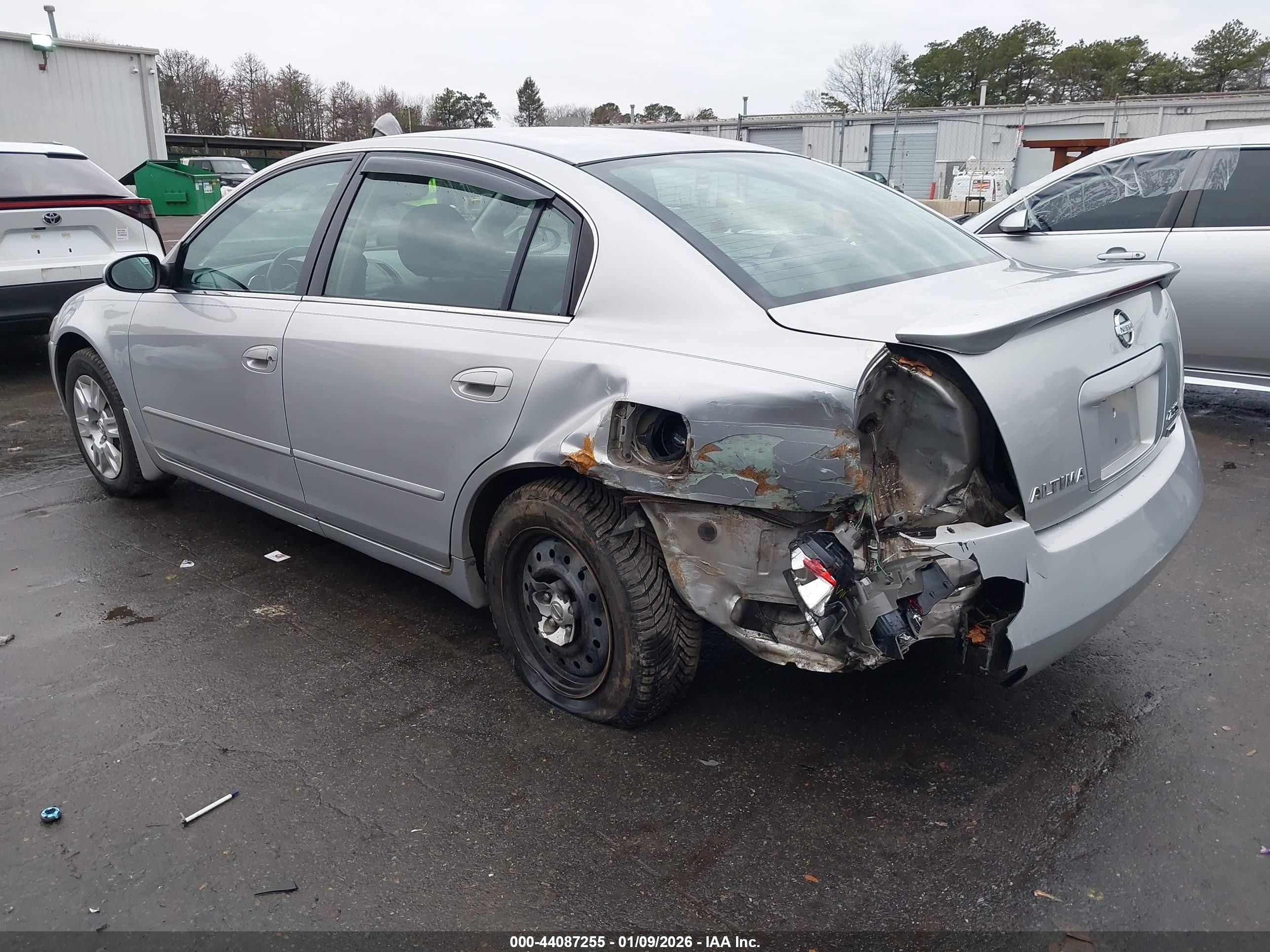 2006 Nissan Altima 2.5 S Серебряный vin: 1N4AL11D36N429735