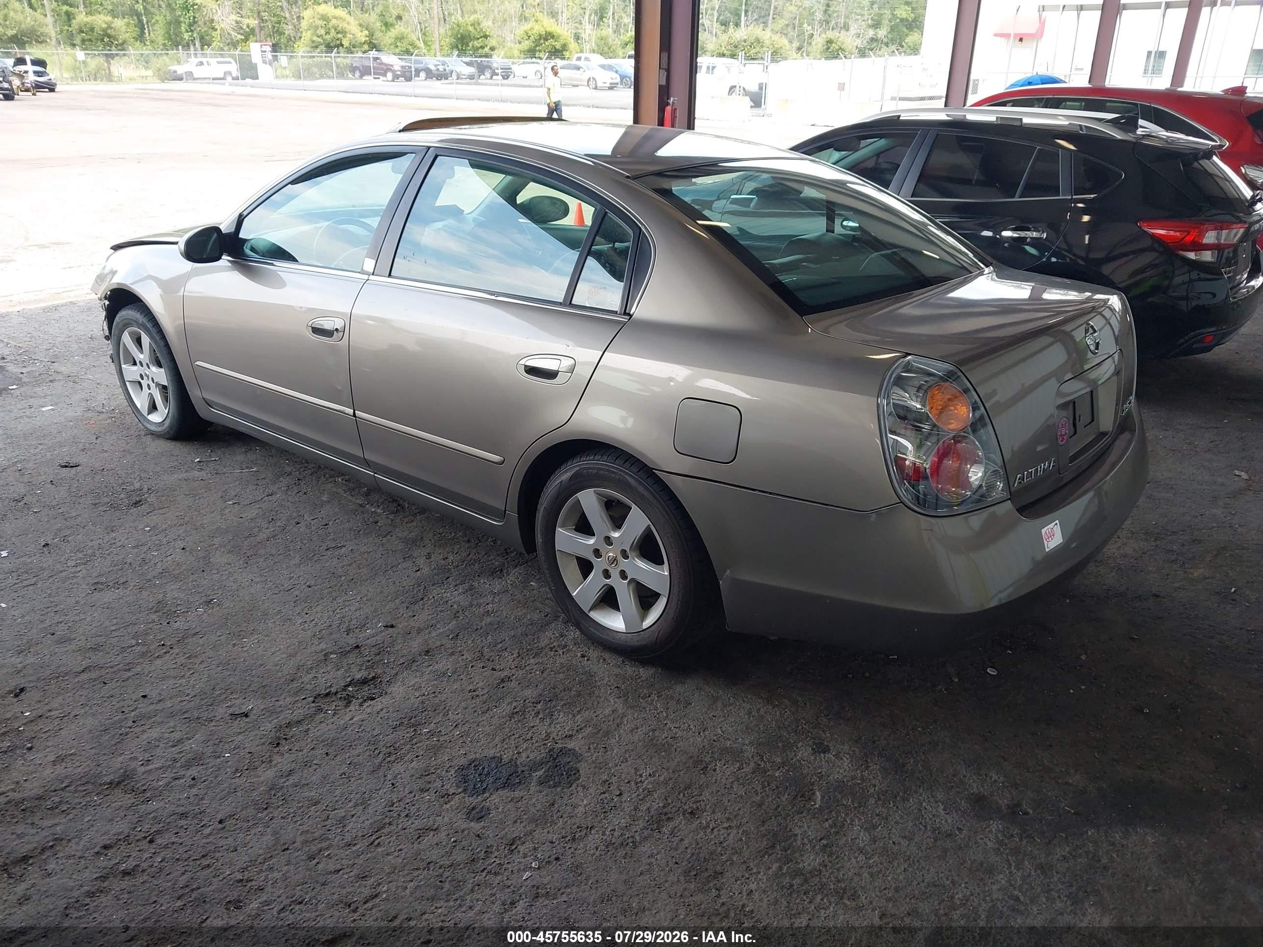 2002 Nissan Altima 2.5 Sl Gold vin: 1N4AL11D42C134178
