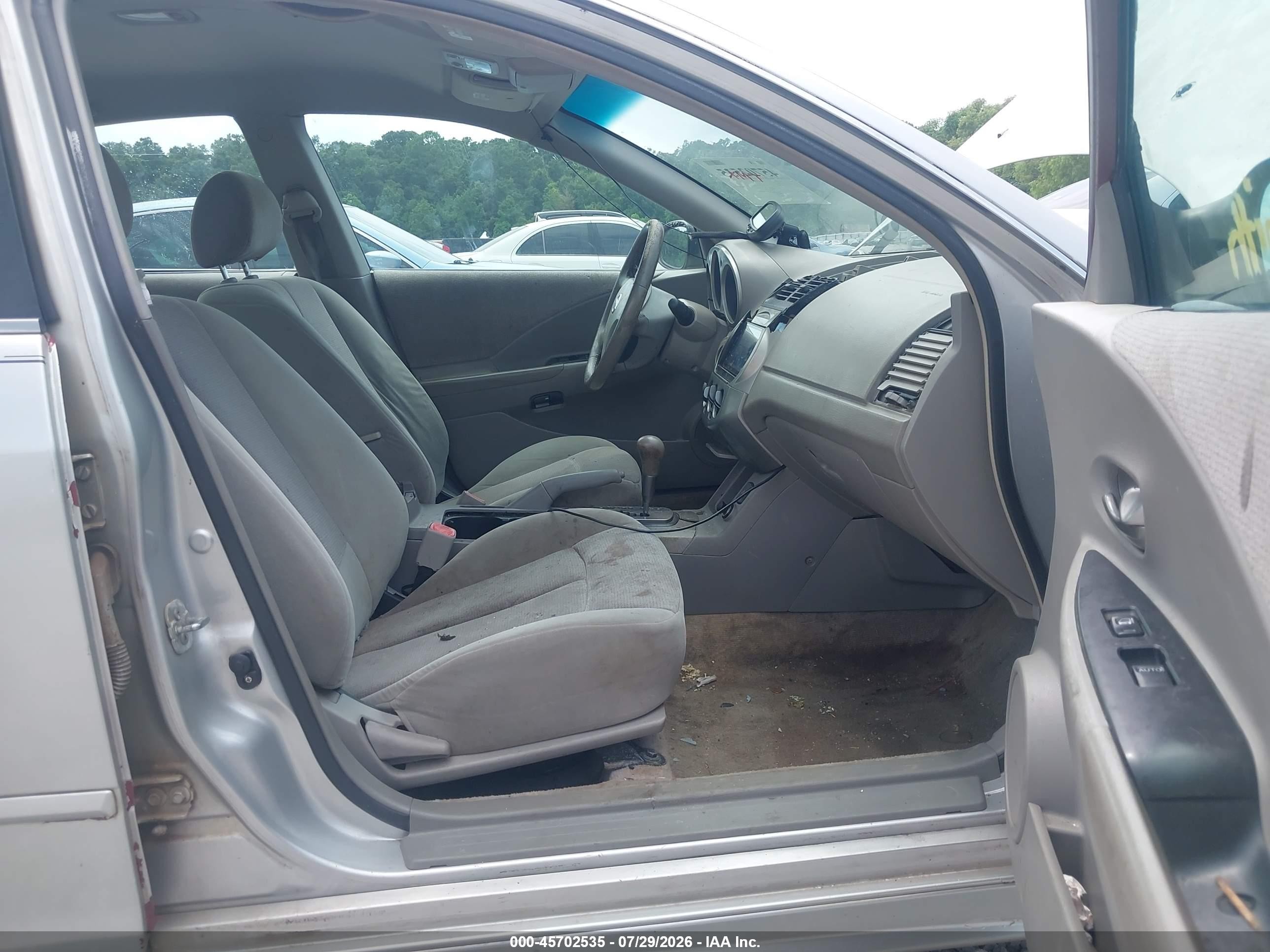 2003 Nissan Altima 2.5 S Silver vin: 1N4AL11D43C107709