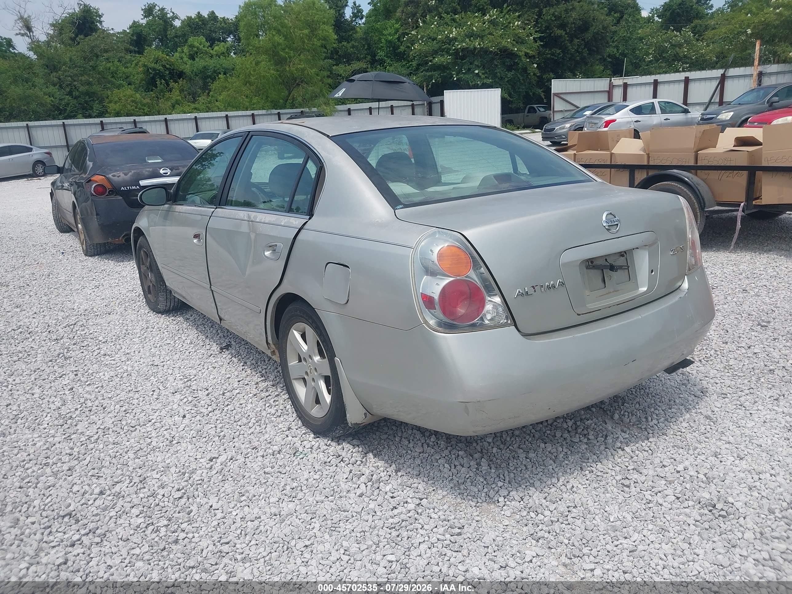 2003 Nissan Altima 2.5 S Silver vin: 1N4AL11D43C107709
