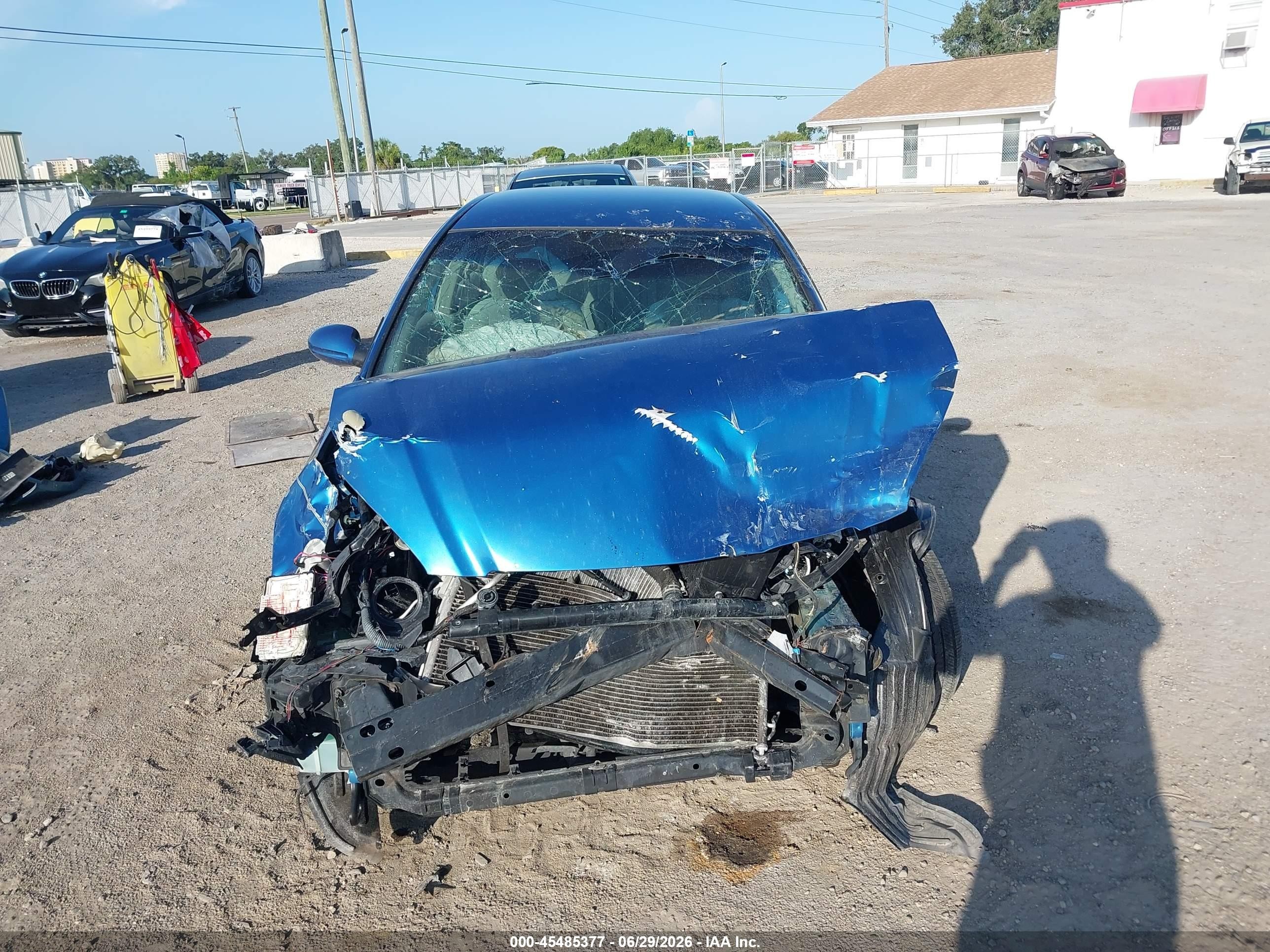 2003 Nissan Altima 2.5 S Blue vin: 1N4AL11D43C190574