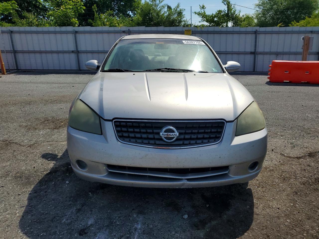2005 Nissan Altima 2.5 Tan vin: 1N4AL11D45C118261