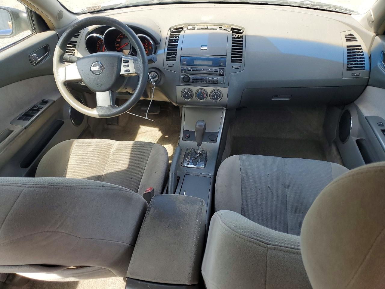 2005 Nissan Altima 2.5 Tan vin: 1N4AL11D45C118261