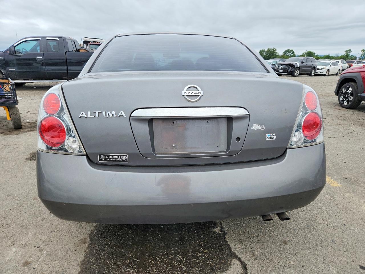 2005 Nissan Altima 2.5 Gray vin: 1N4AL11D45C288734