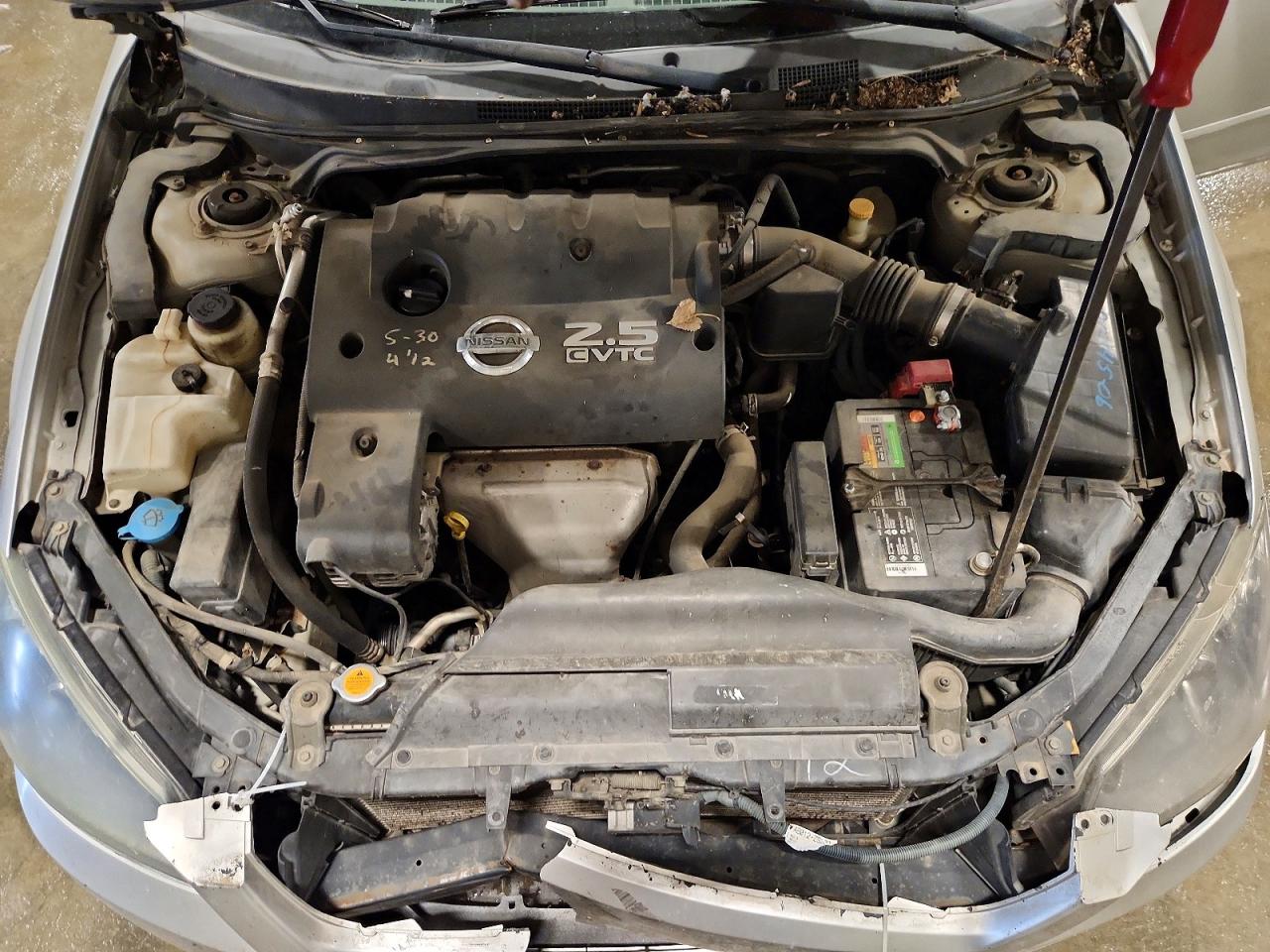2005 Nissan Altima 2.5 Gray vin: 1N4AL11D45C377008