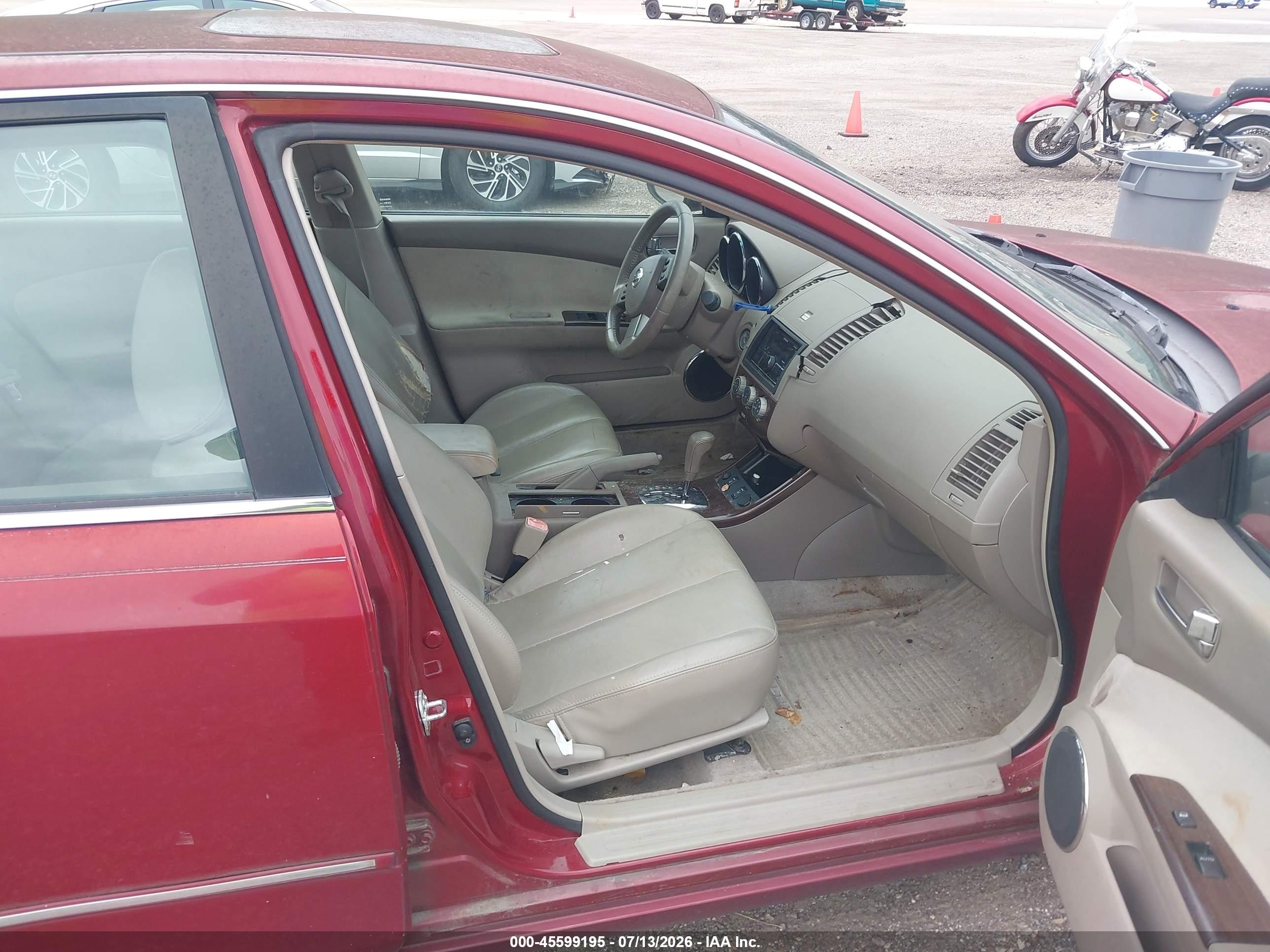 2005 Nissan Altima 2.5 S Бордовый vin: 1N4AL11D45C388994
