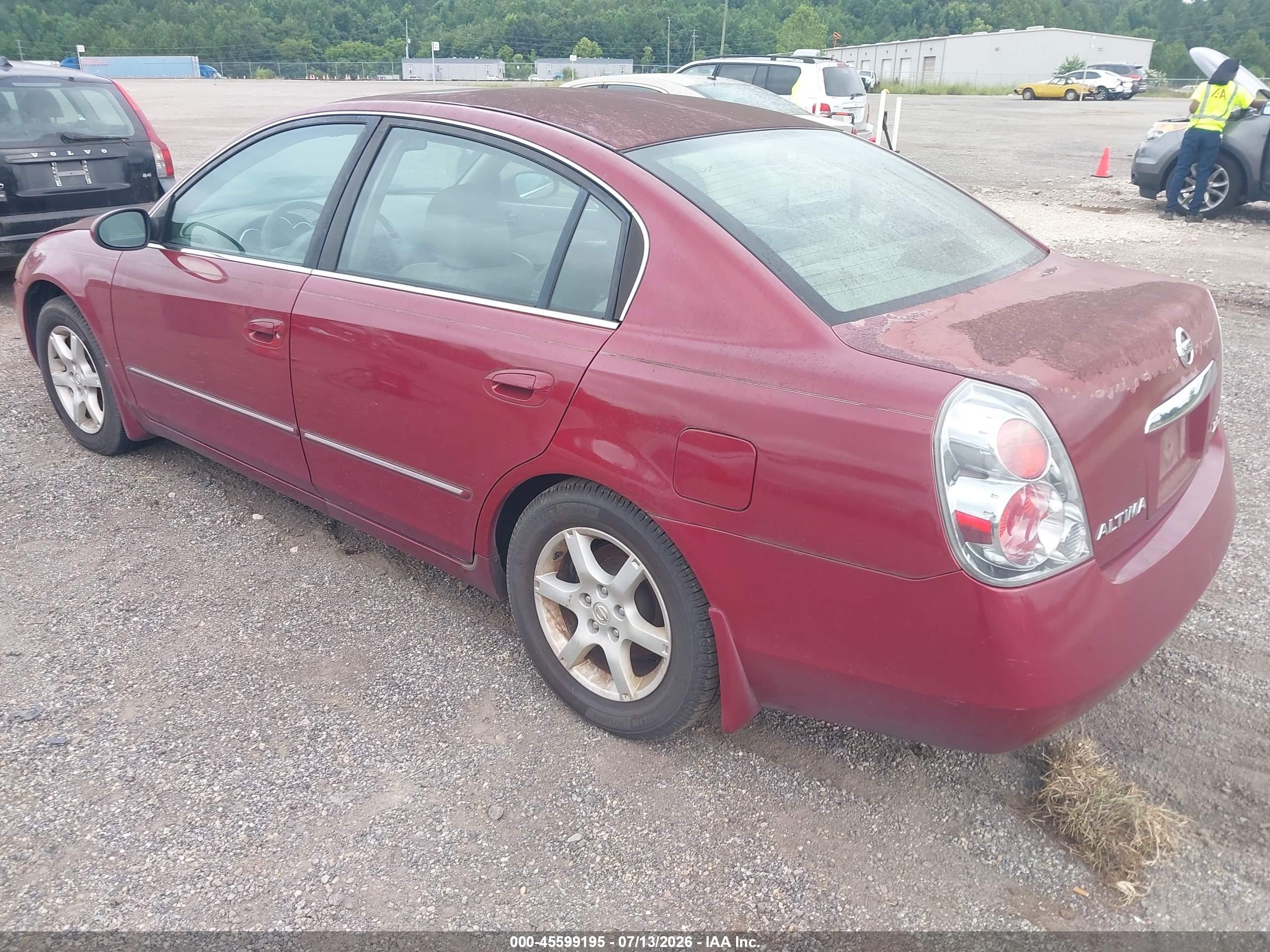 2005 Nissan Altima 2.5 S Бордовый vin: 1N4AL11D45C388994