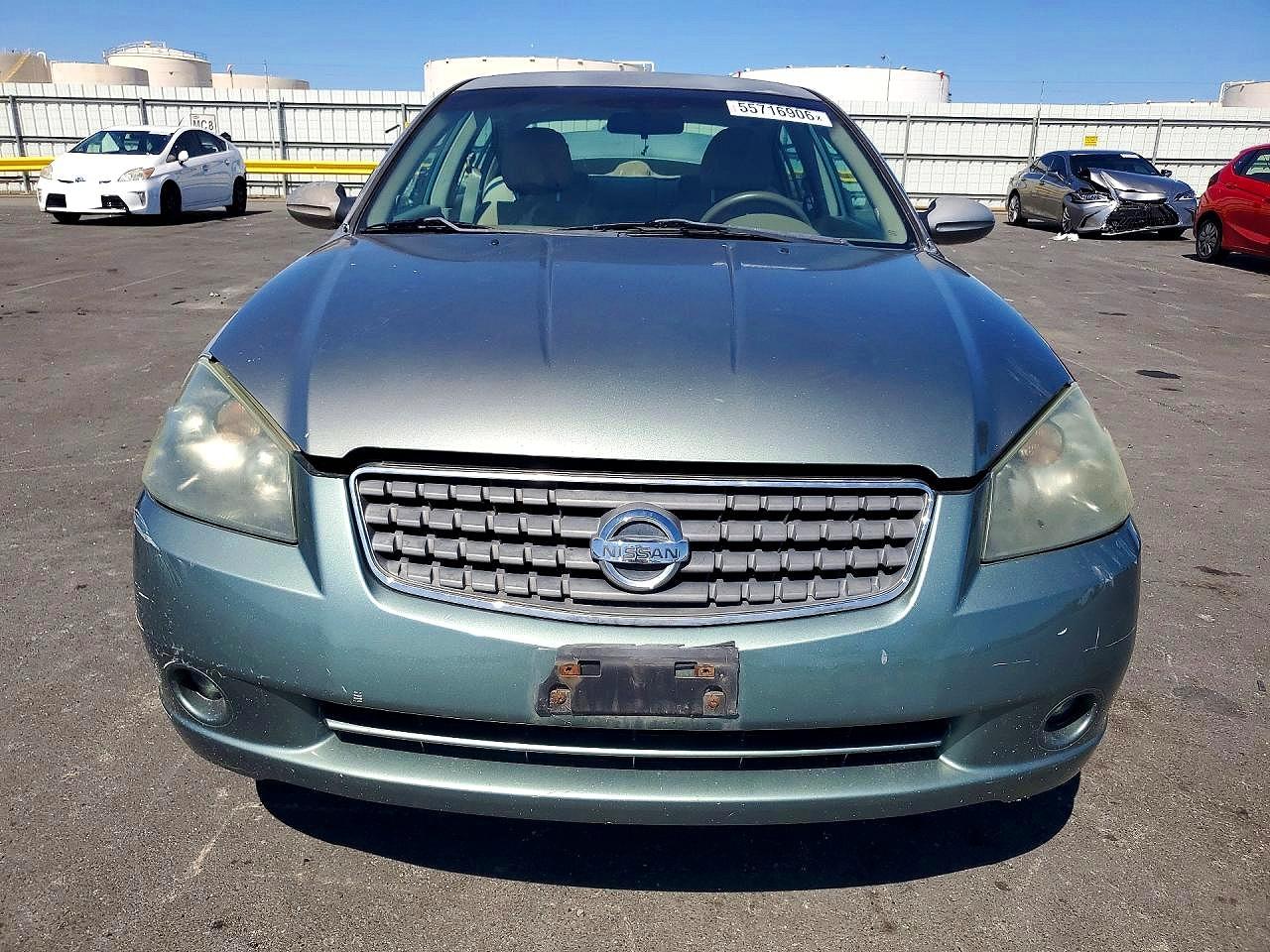 2005 Nissan Altima 2.5 Green vin: 1N4AL11D45N466260