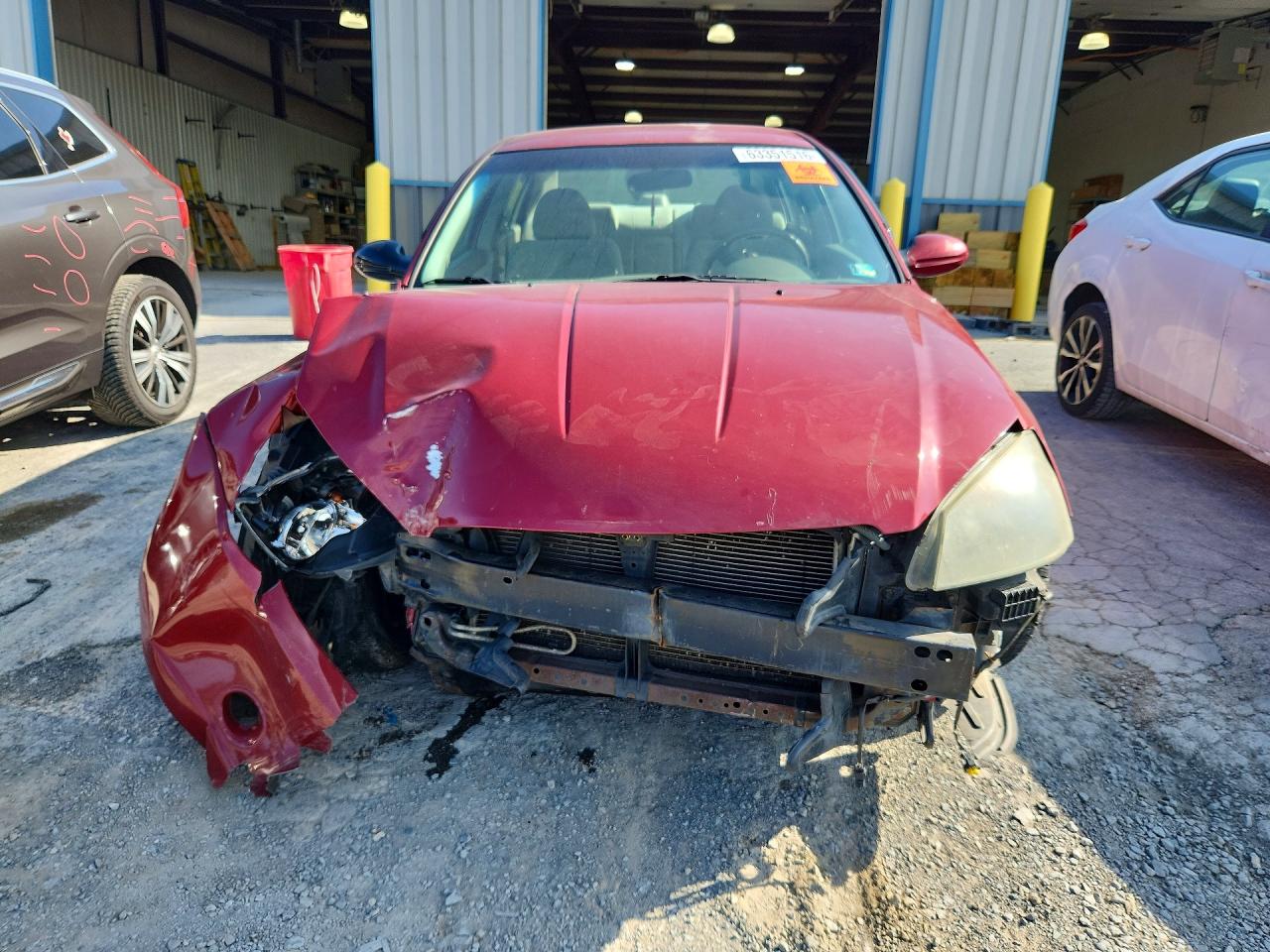2006 Nissan Altima 2.5 Red vin: 1N4AL11D46C108136