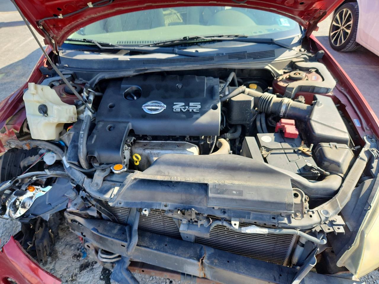2006 Nissan Altima 2.5 Red vin: 1N4AL11D46C108136