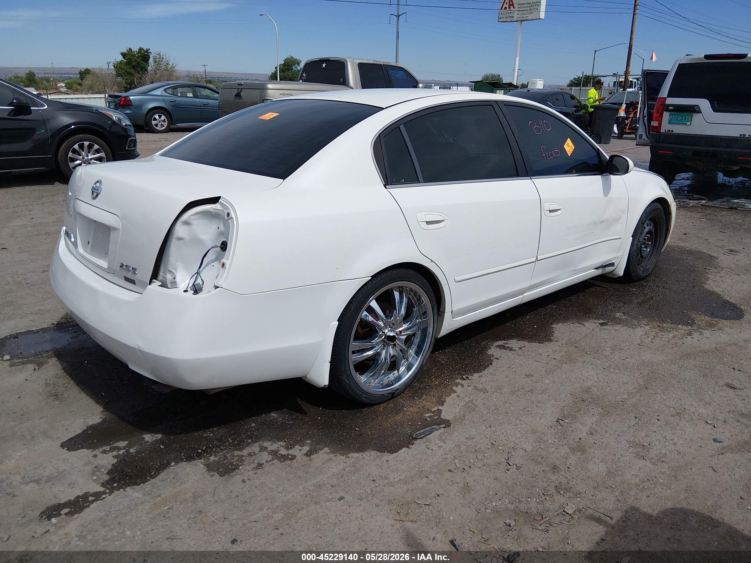 2006 Nissan Altima 2.5 S White vin: 1N4AL11D46C142111