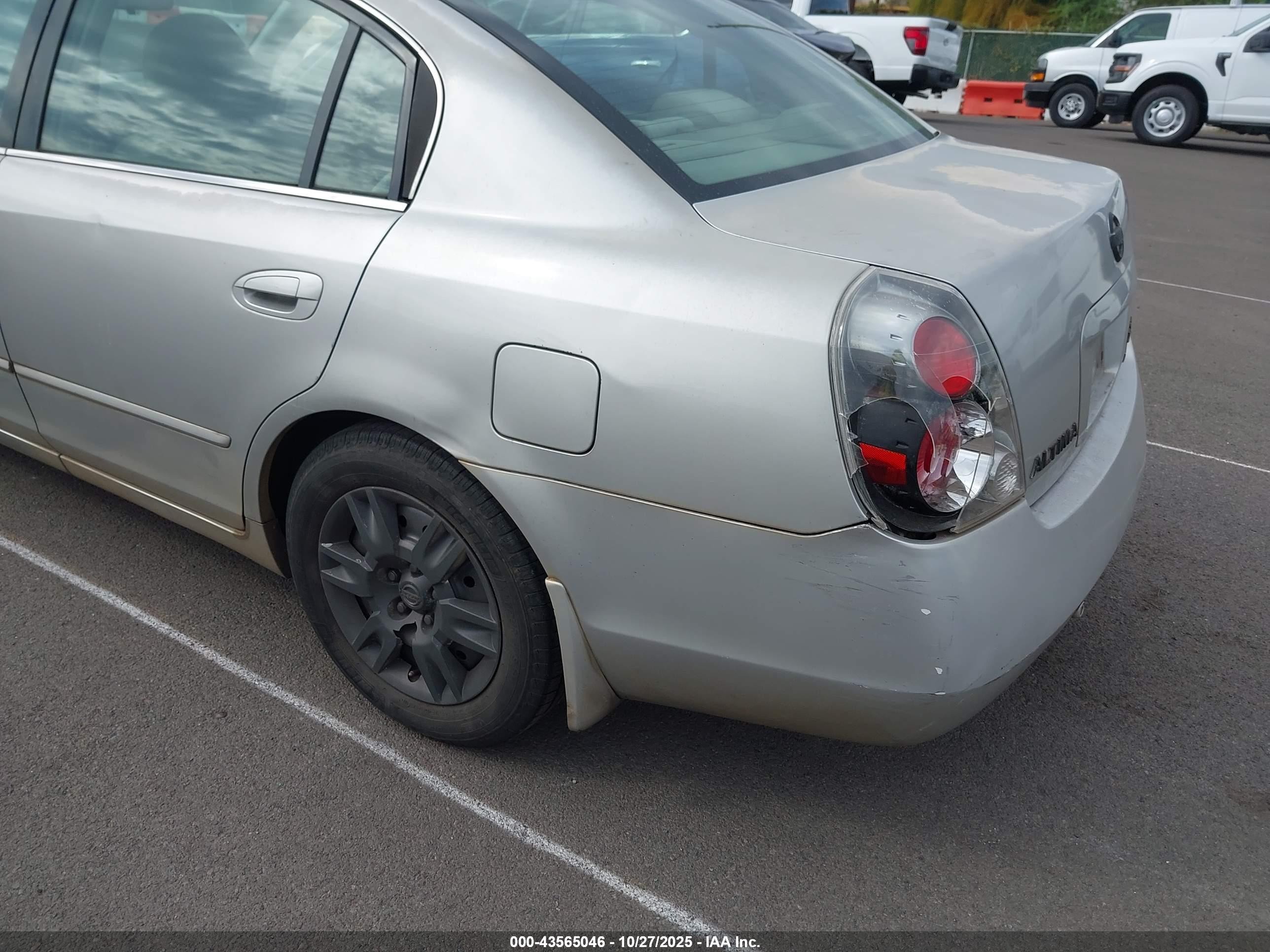 2006 Nissan Altima 2.5 S Silver vin: 1N4AL11D46C144943