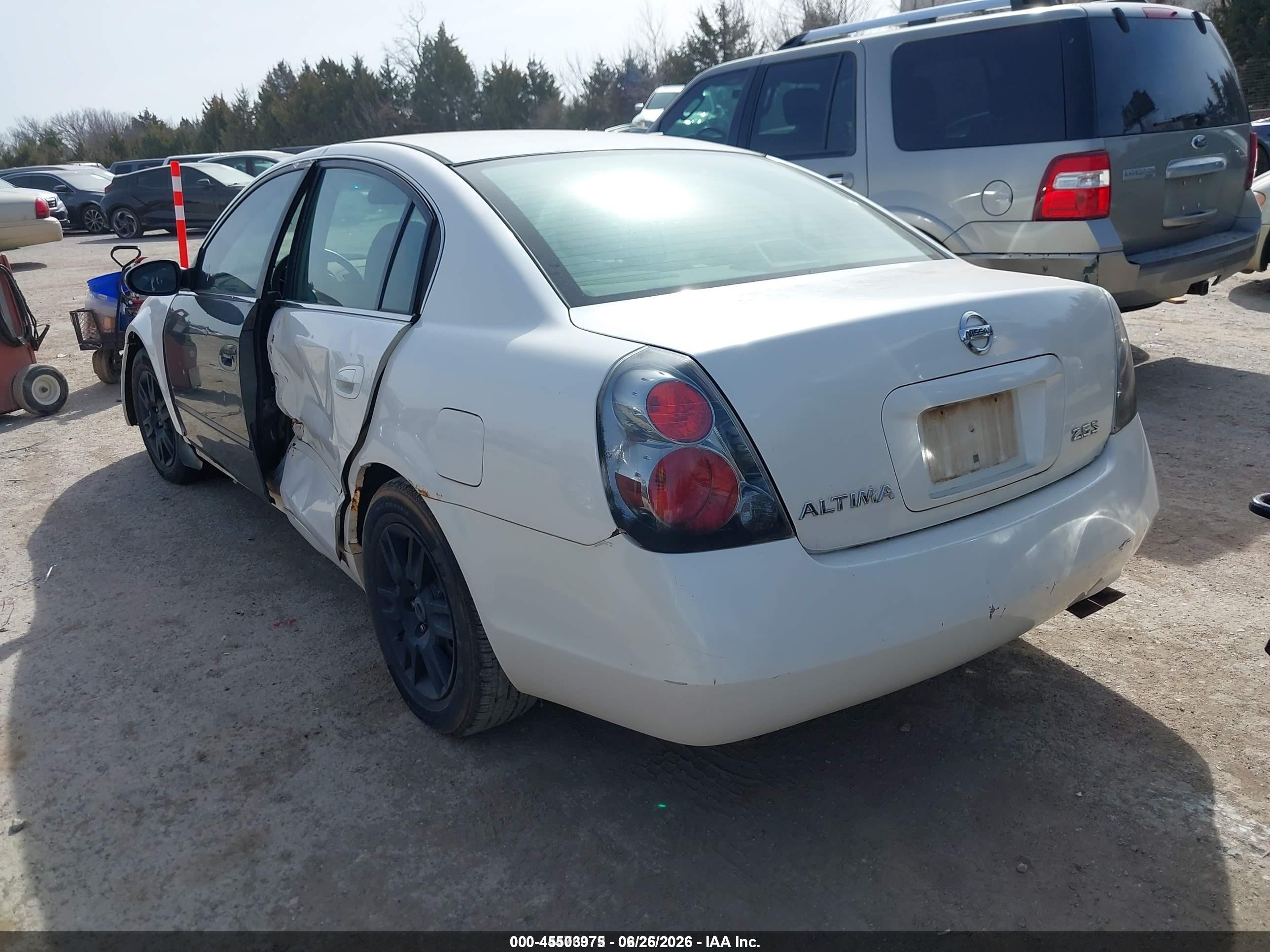2006 Nissan Altima 2.5 S White vin: 1N4AL11D46C219396