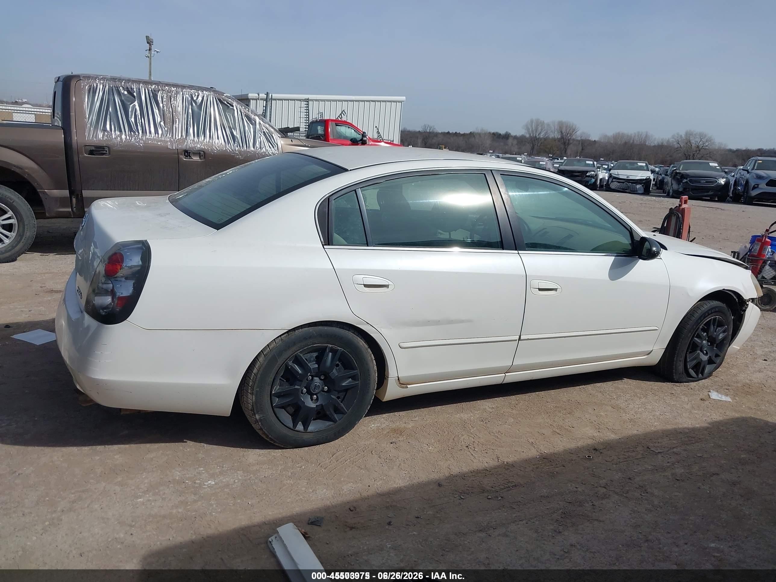2006 Nissan Altima 2.5 S White vin: 1N4AL11D46C219396