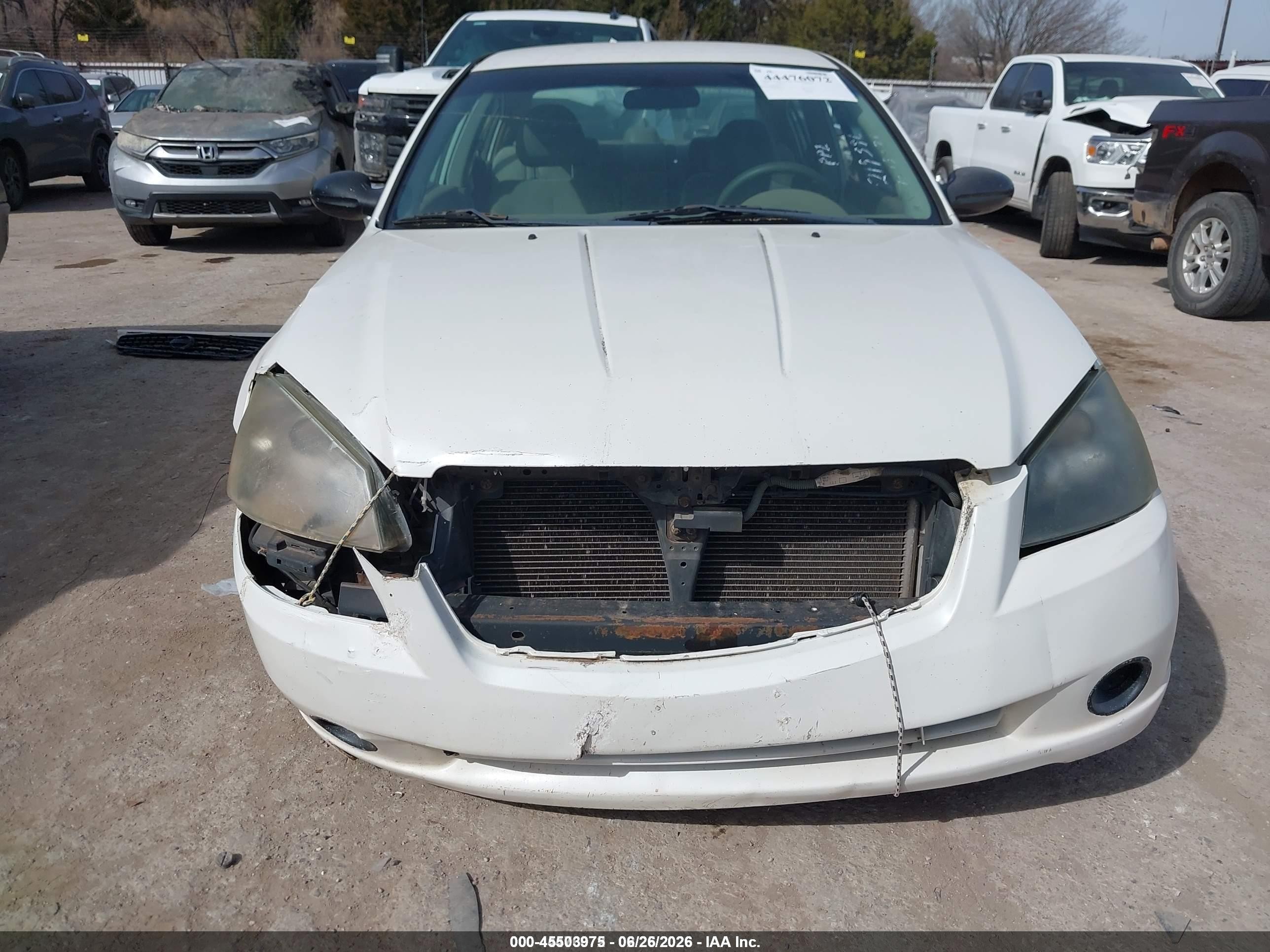 2006 Nissan Altima 2.5 S White vin: 1N4AL11D46C219396