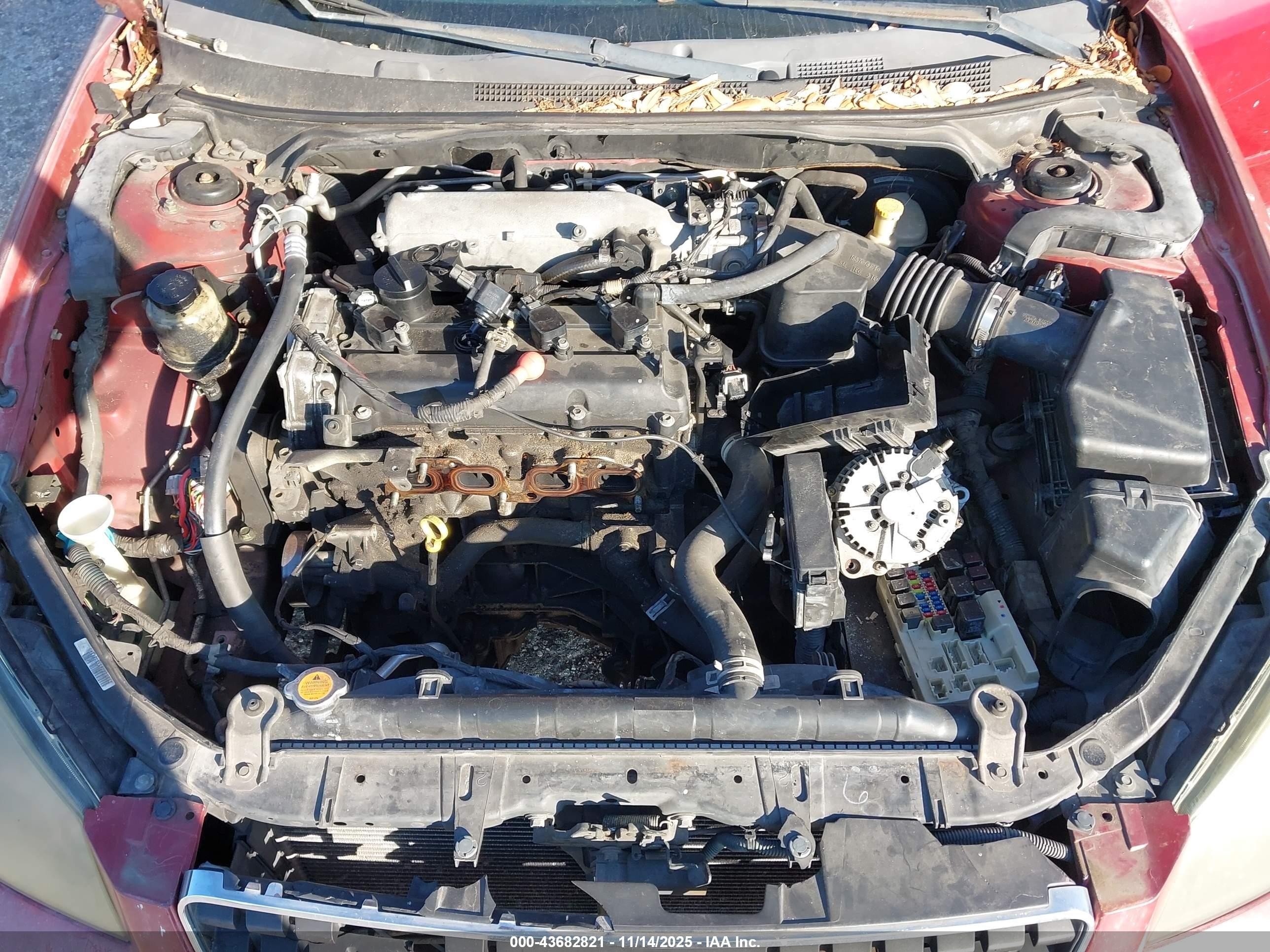 2006 Nissan Altima 2.5 S Red vin: 1N4AL11D46C235209