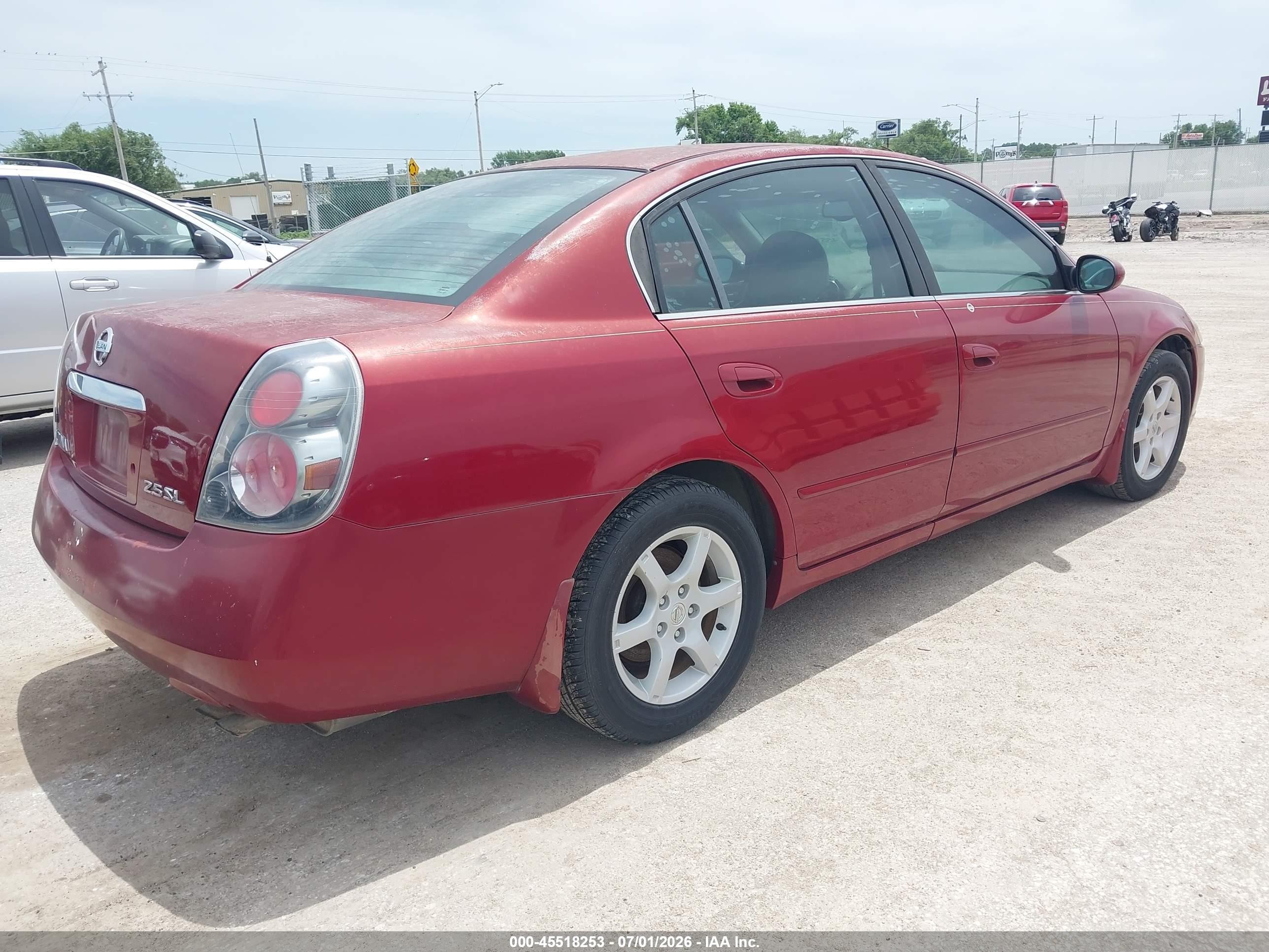 2006 Nissan Altima 2.5 S Red vin: 1N4AL11D46C260126