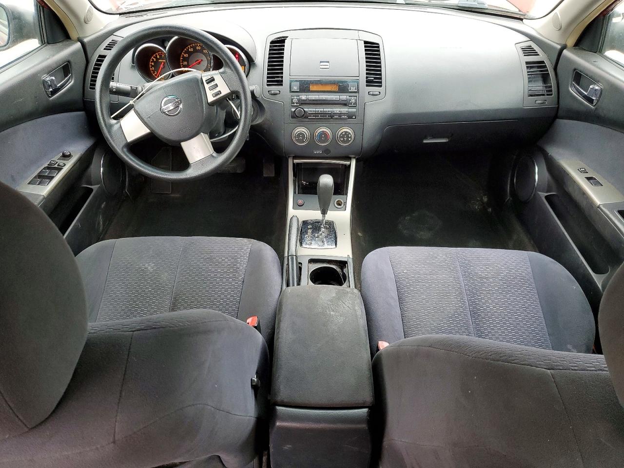 2006 Nissan Altima 2.5 Red vin: 1N4AL11D46N398060