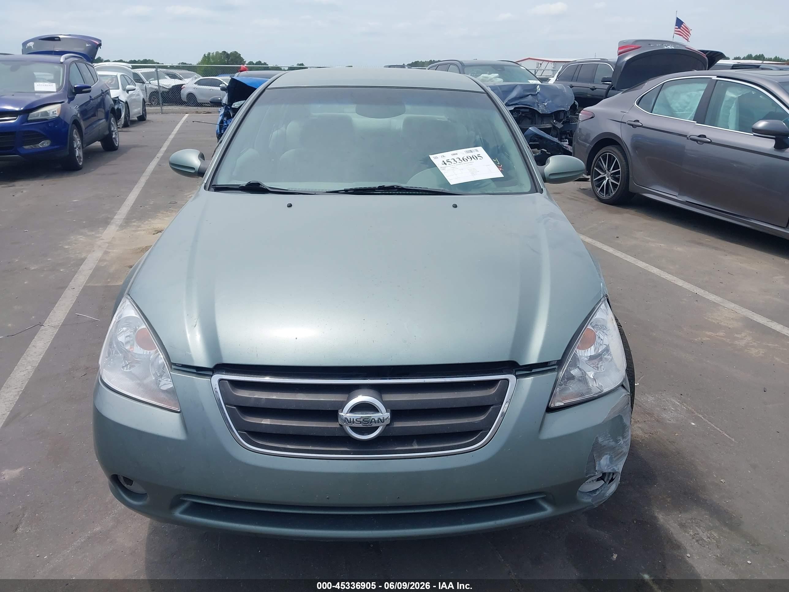 2002 Nissan Altima 2.5 S Teal vin: 1N4AL11D52C703930