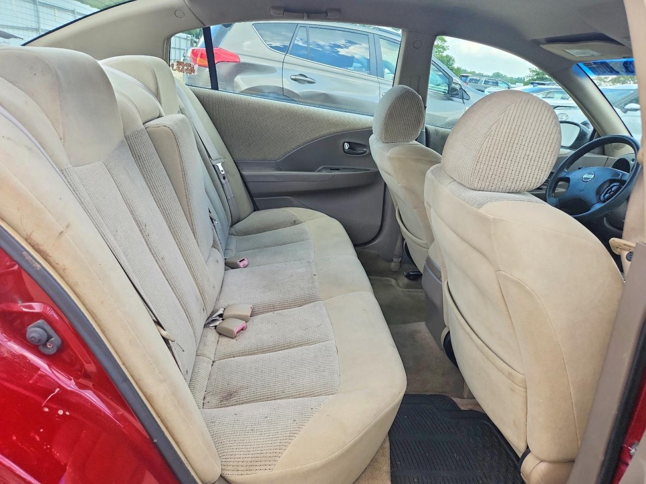 2003 Nissan Altima 2.5 Burgundy vin: 1N4AL11D53C171032