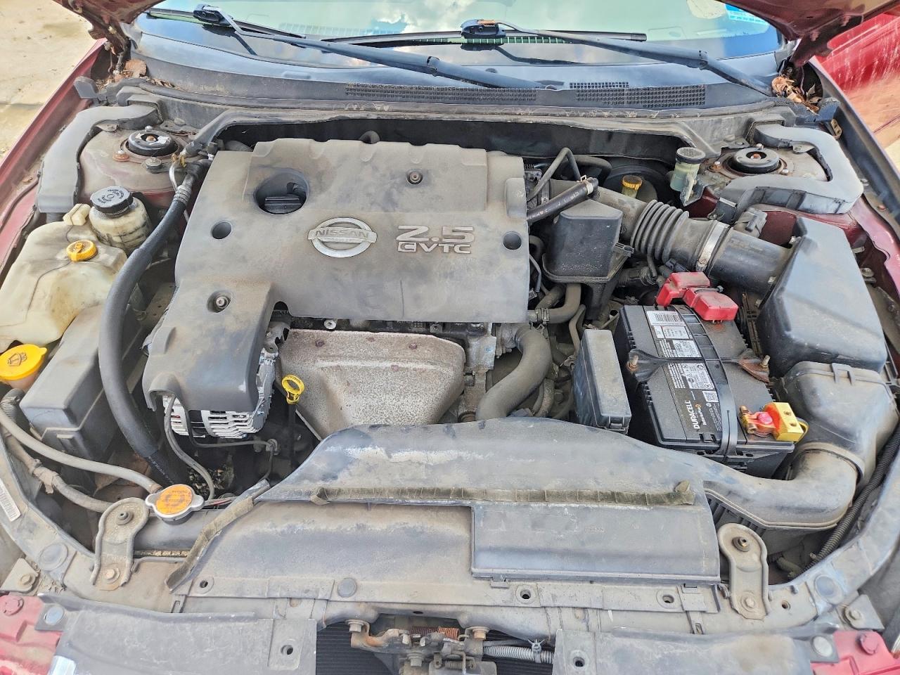 2003 Nissan Altima 2.5 Burgundy vin: 1N4AL11D53C171032