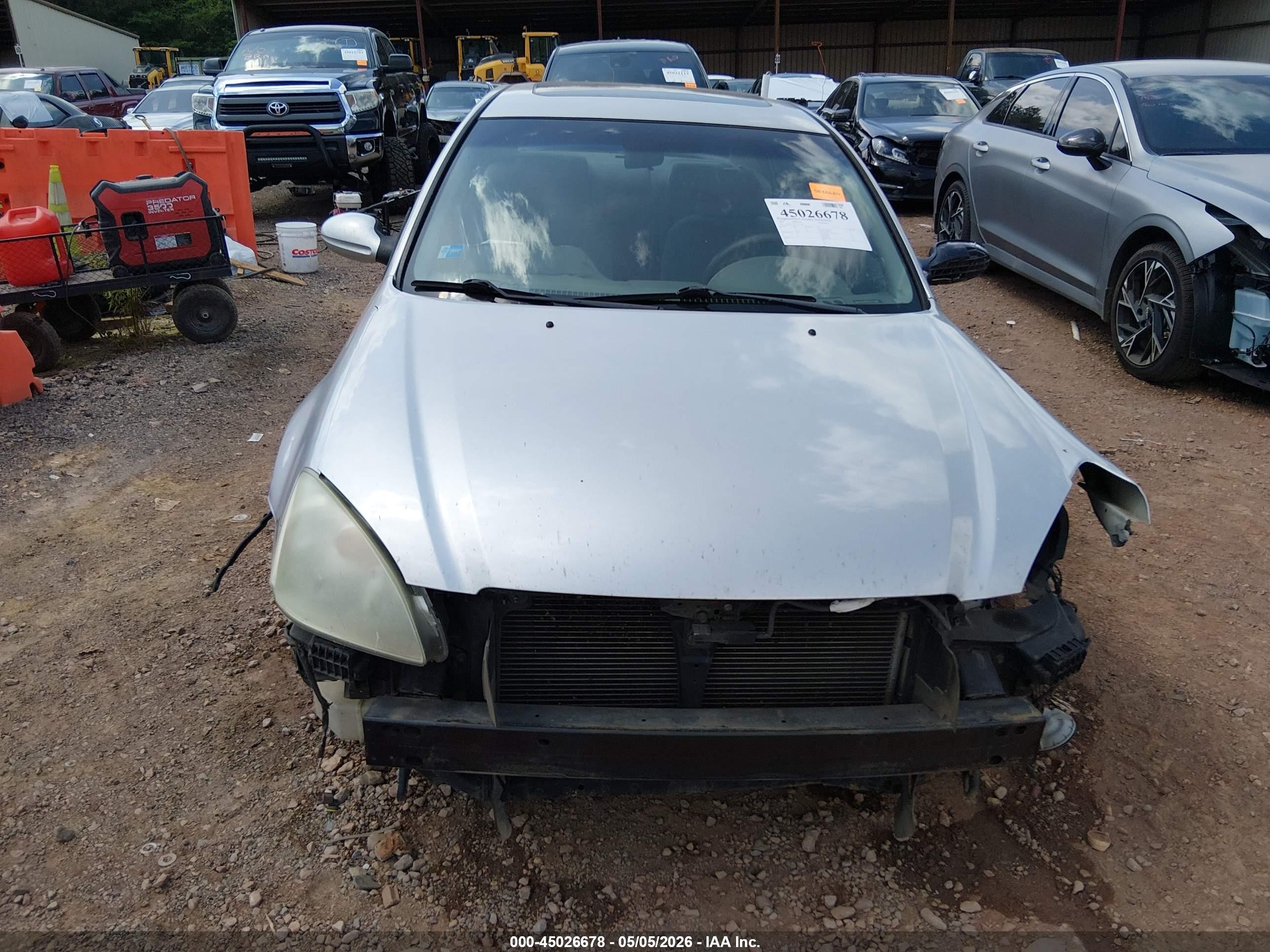 2003 Nissan Altima 2.5 S Silver vin: 1N4AL11D53C256338