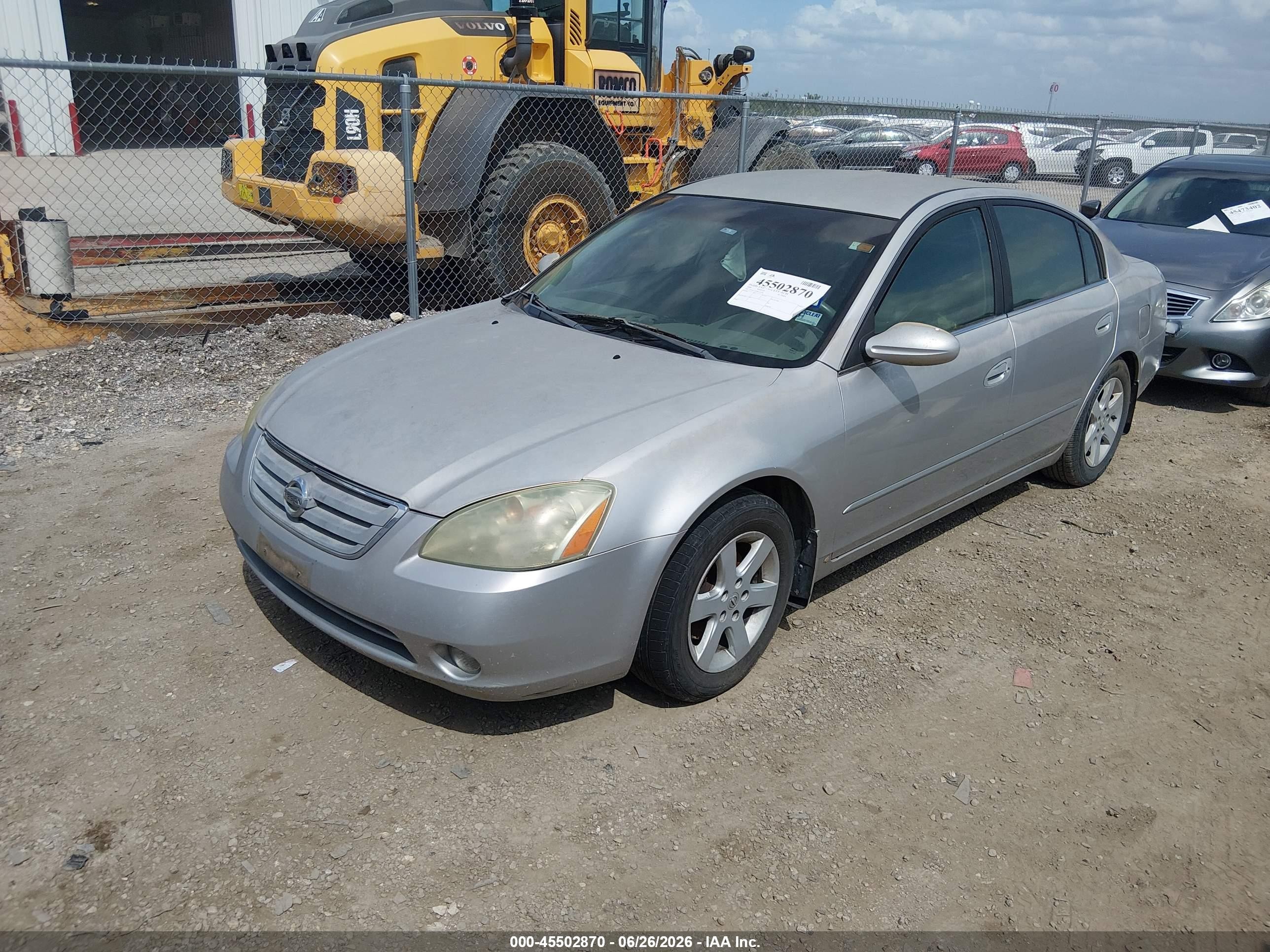 2004 Nissan Altima 2.5 S Silver vin: 1N4AL11D54C182503