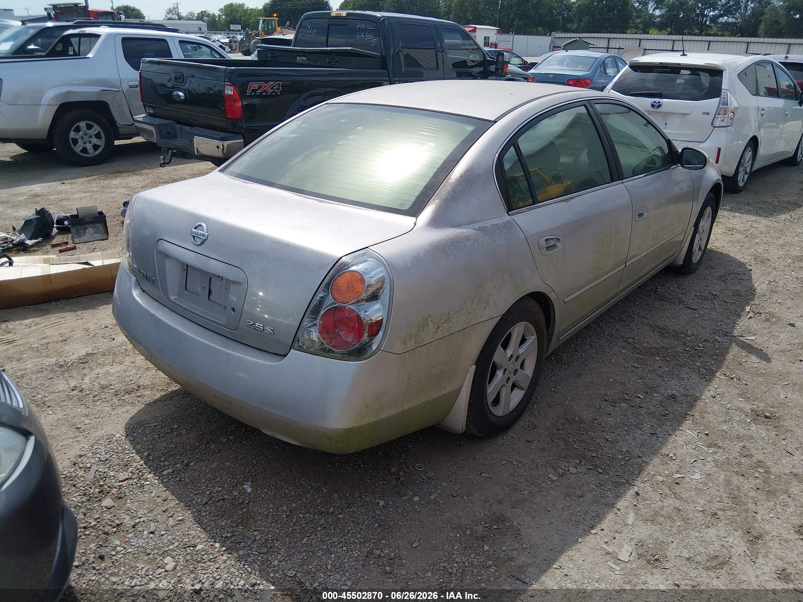 2004 Nissan Altima 2.5 S Silver vin: 1N4AL11D54C182503