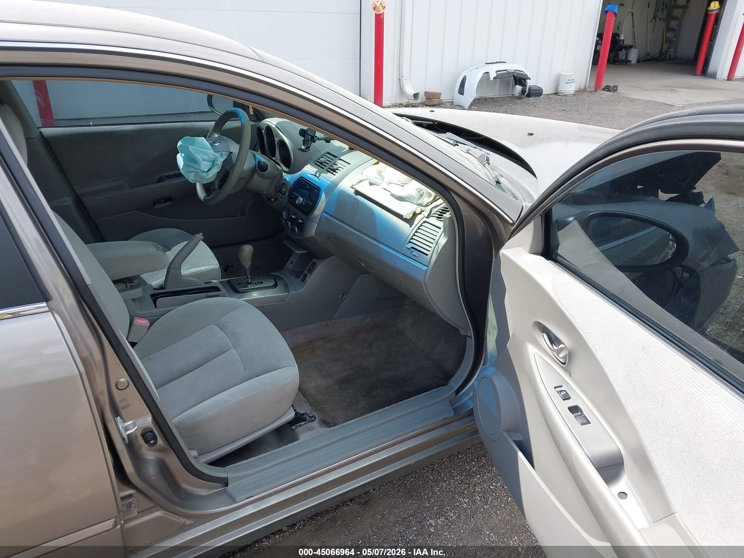 2004 Nissan Altima 2.5 S Серый vin: 1N4AL11D54C187250