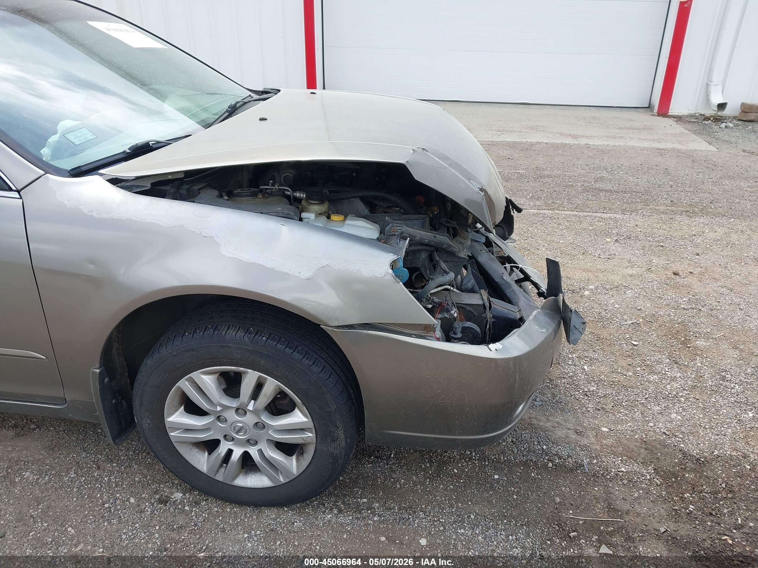 2004 Nissan Altima 2.5 S Серый vin: 1N4AL11D54C187250