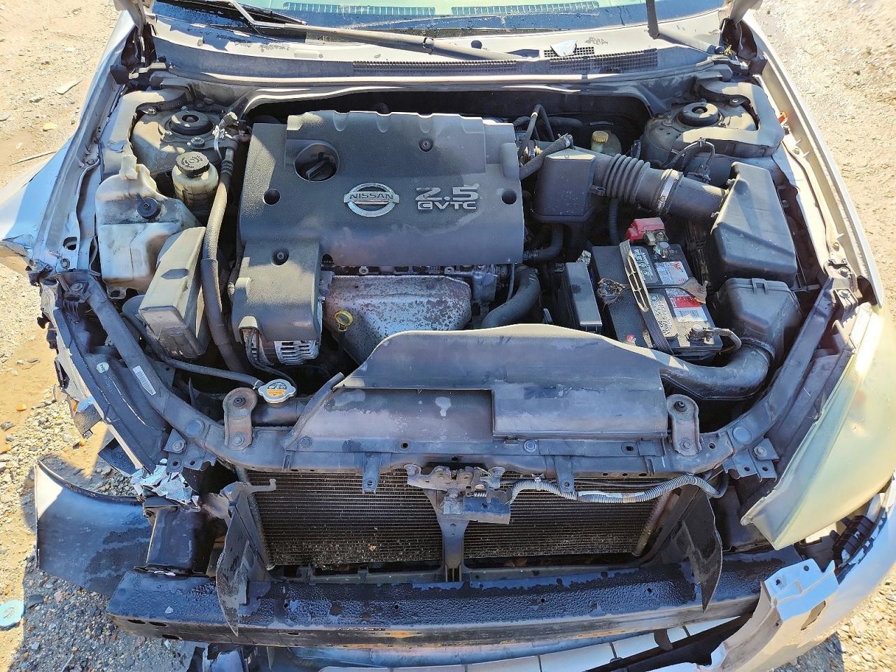 2004 Nissan Altima Silver vin: 1N4AL11D54C187393
