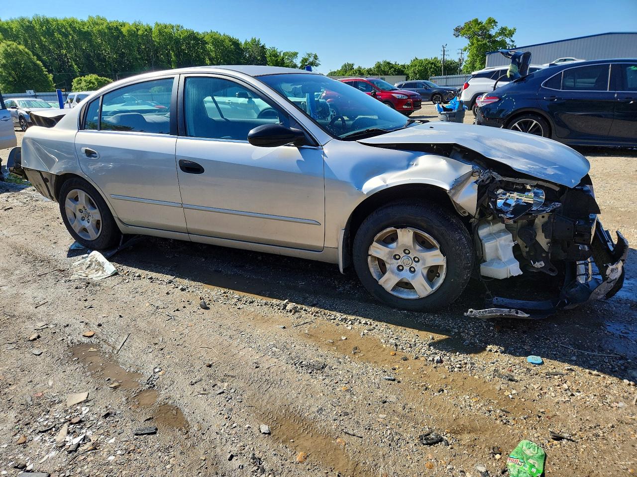 2004 Nissan Altima Silver vin: 1N4AL11D54C187393