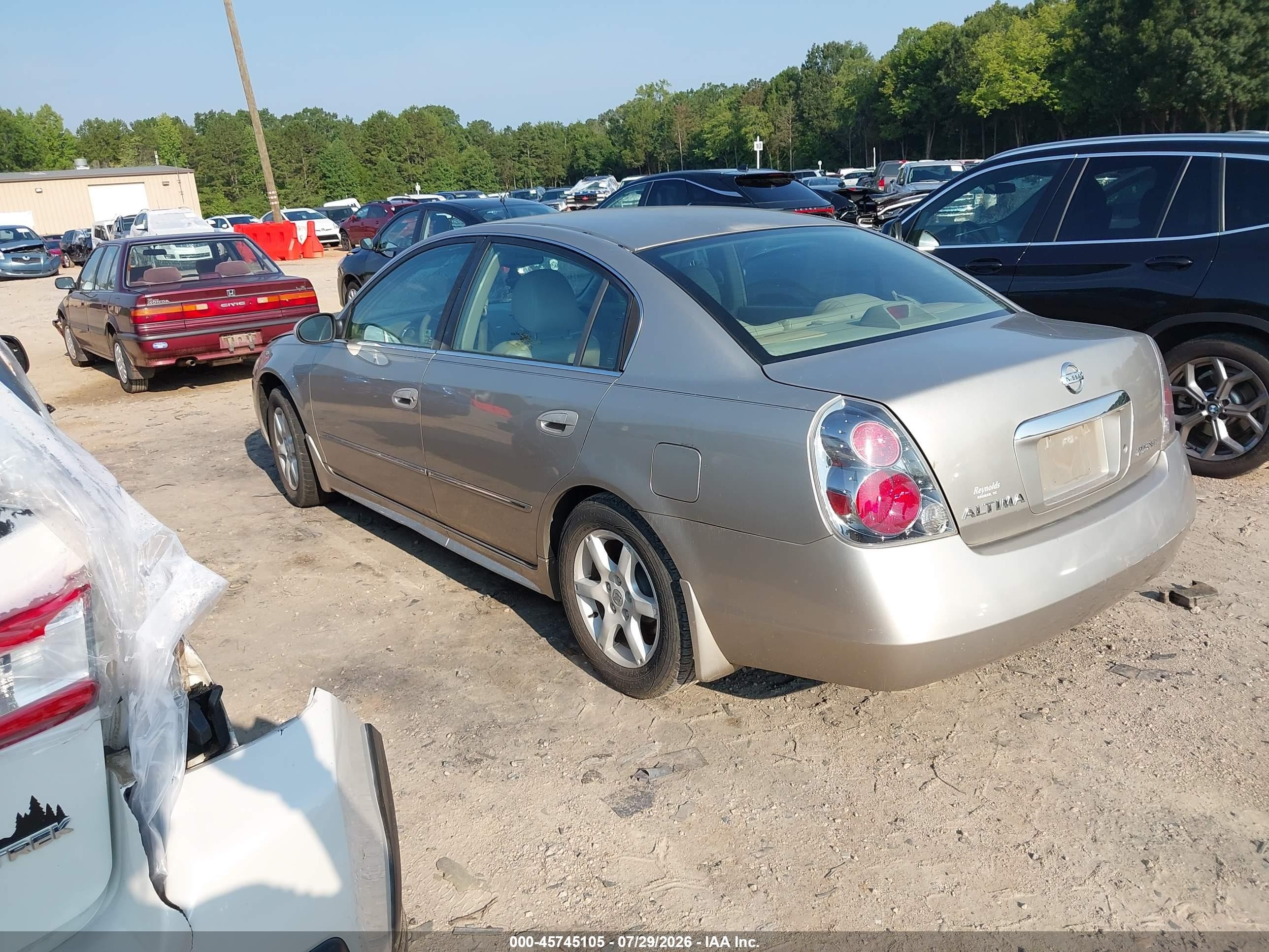 2005 Nissan Altima 2.5 S Champagne vin: 1N4AL11D55N419660