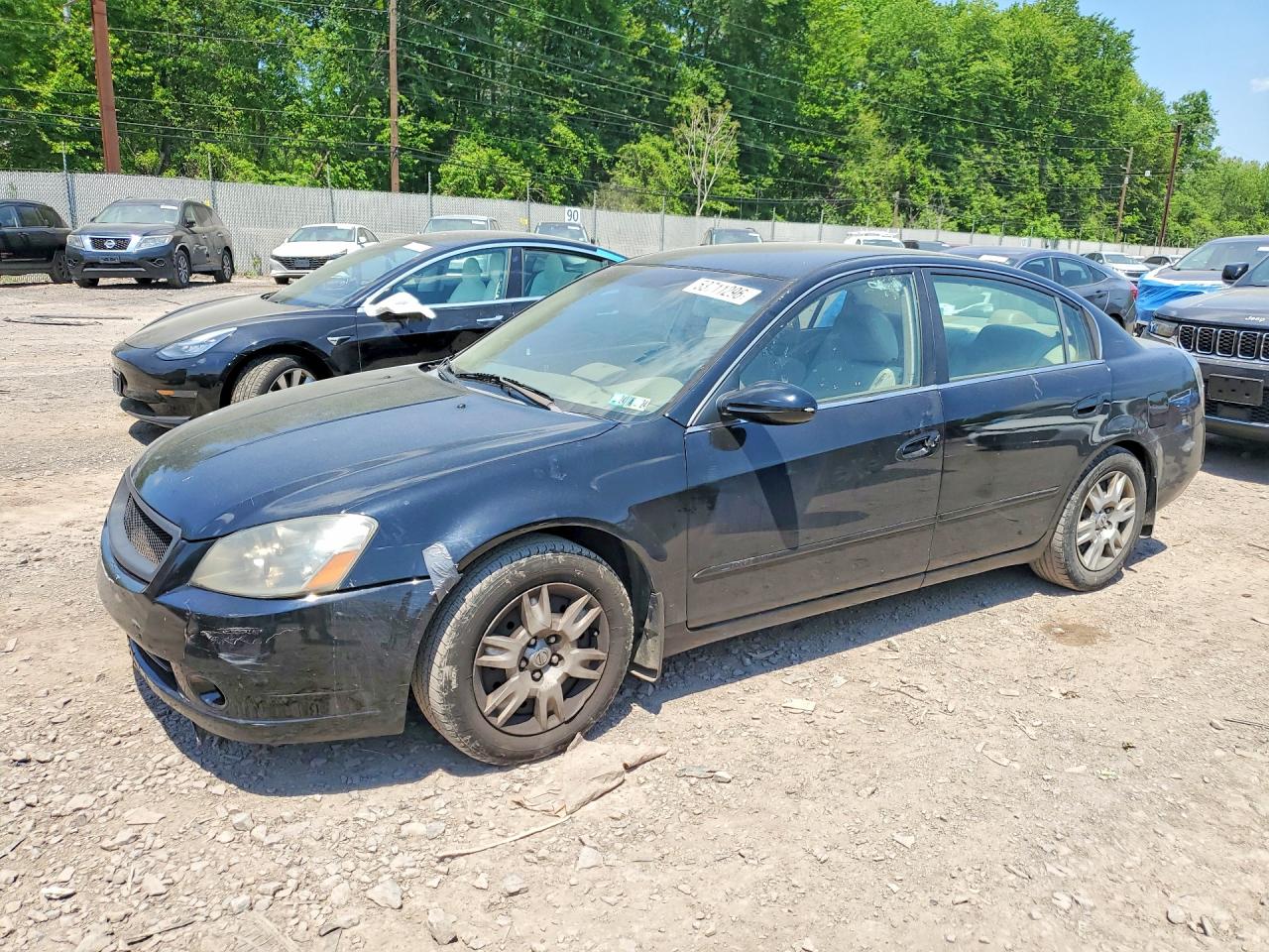 2005 Nissan Altima 2.5 Black vin: 1N4AL11D55N467692