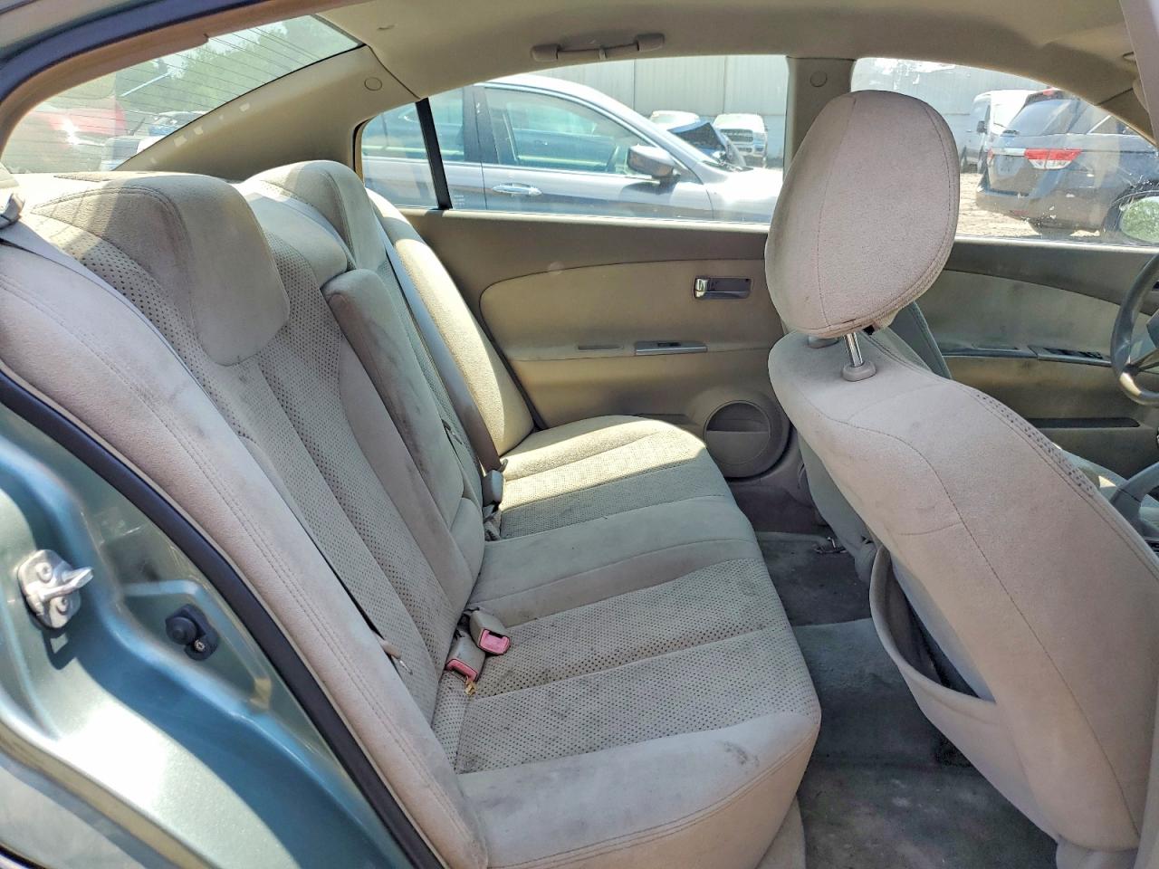 2005 Nissan Altima 2.5 Black vin: 1N4AL11D55N467692