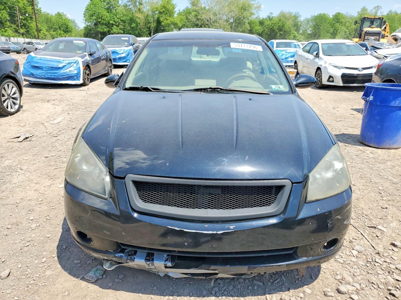2005 Nissan Altima 2.5 Black vin: 1N4AL11D55N467692