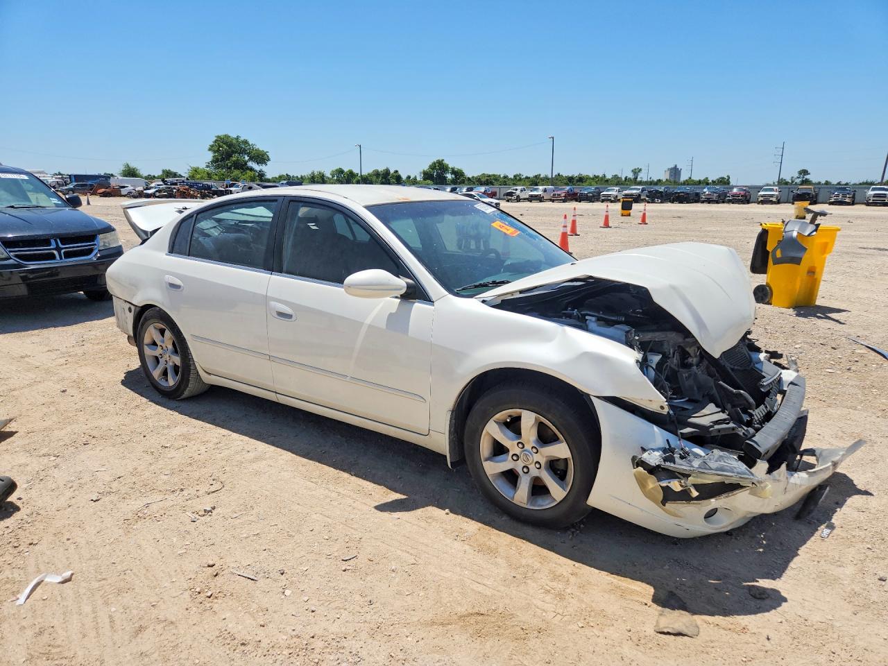 2006 Nissan Altima 2.5 White vin: 1N4AL11D56N386001