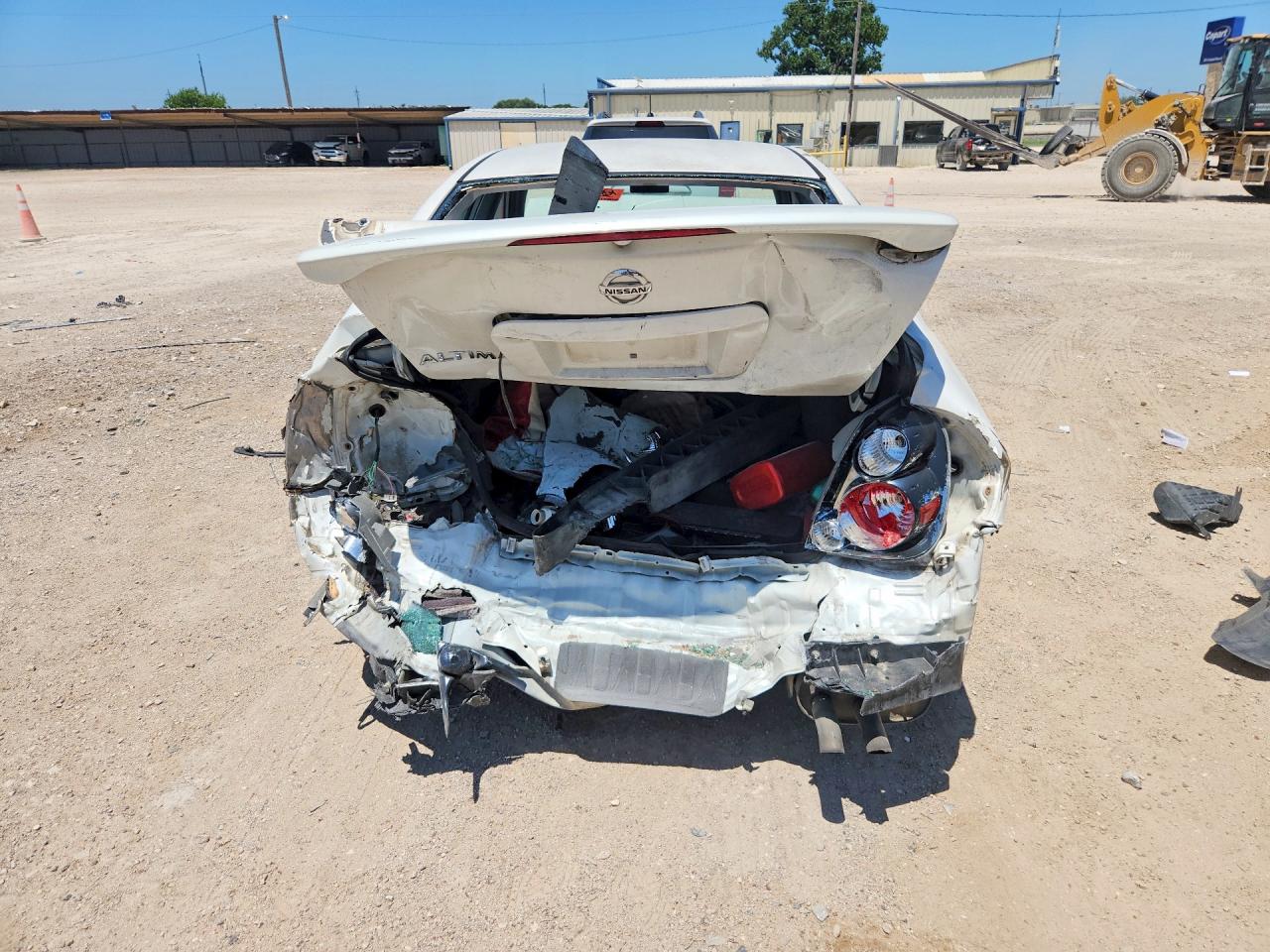2006 Nissan Altima 2.5 White vin: 1N4AL11D56N386001