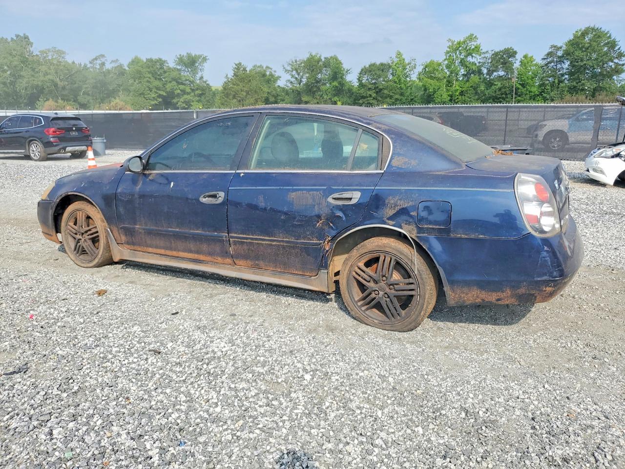 2006 Nissan Altima 2.5 Blue vin: 1N4AL11D56N458198
