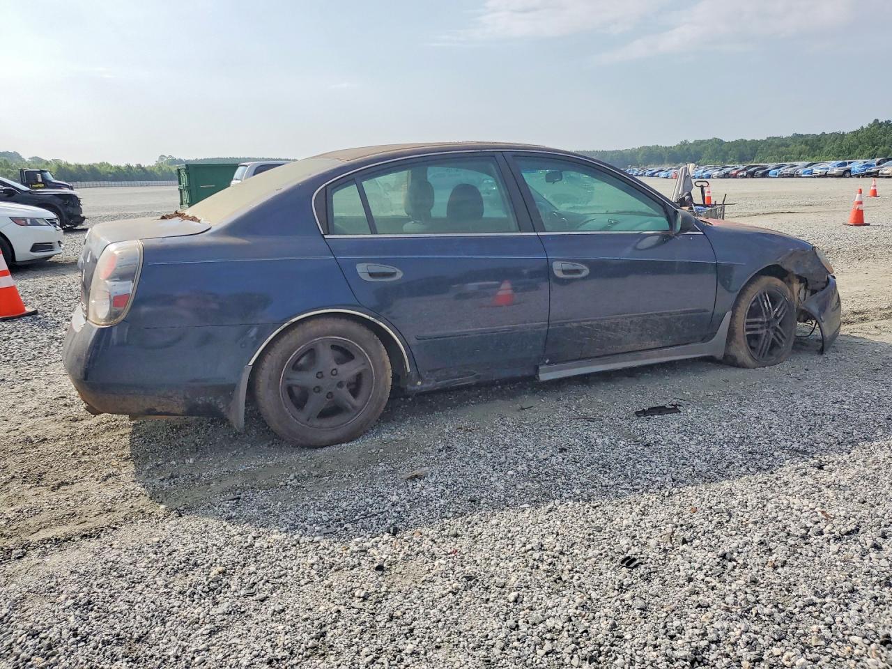 2006 Nissan Altima 2.5 Blue vin: 1N4AL11D56N458198