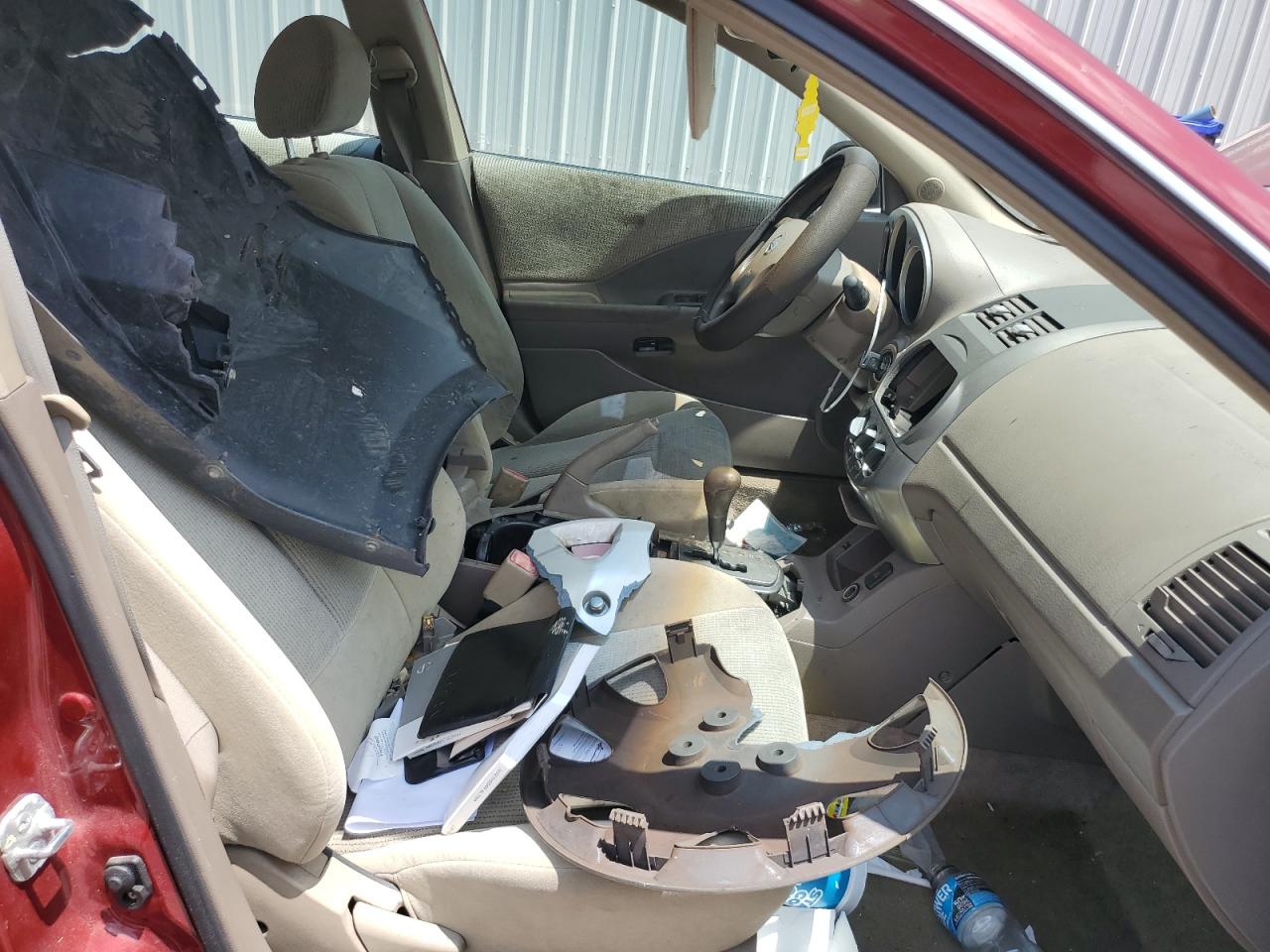 2003 Nissan Altima Base Burgundy vin: 1N4AL11D63C352592