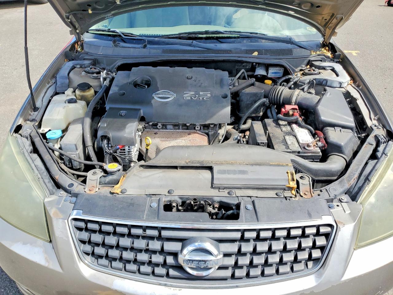 2005 Nissan Altima 2.5 Brown vin: 1N4AL11D65C197271