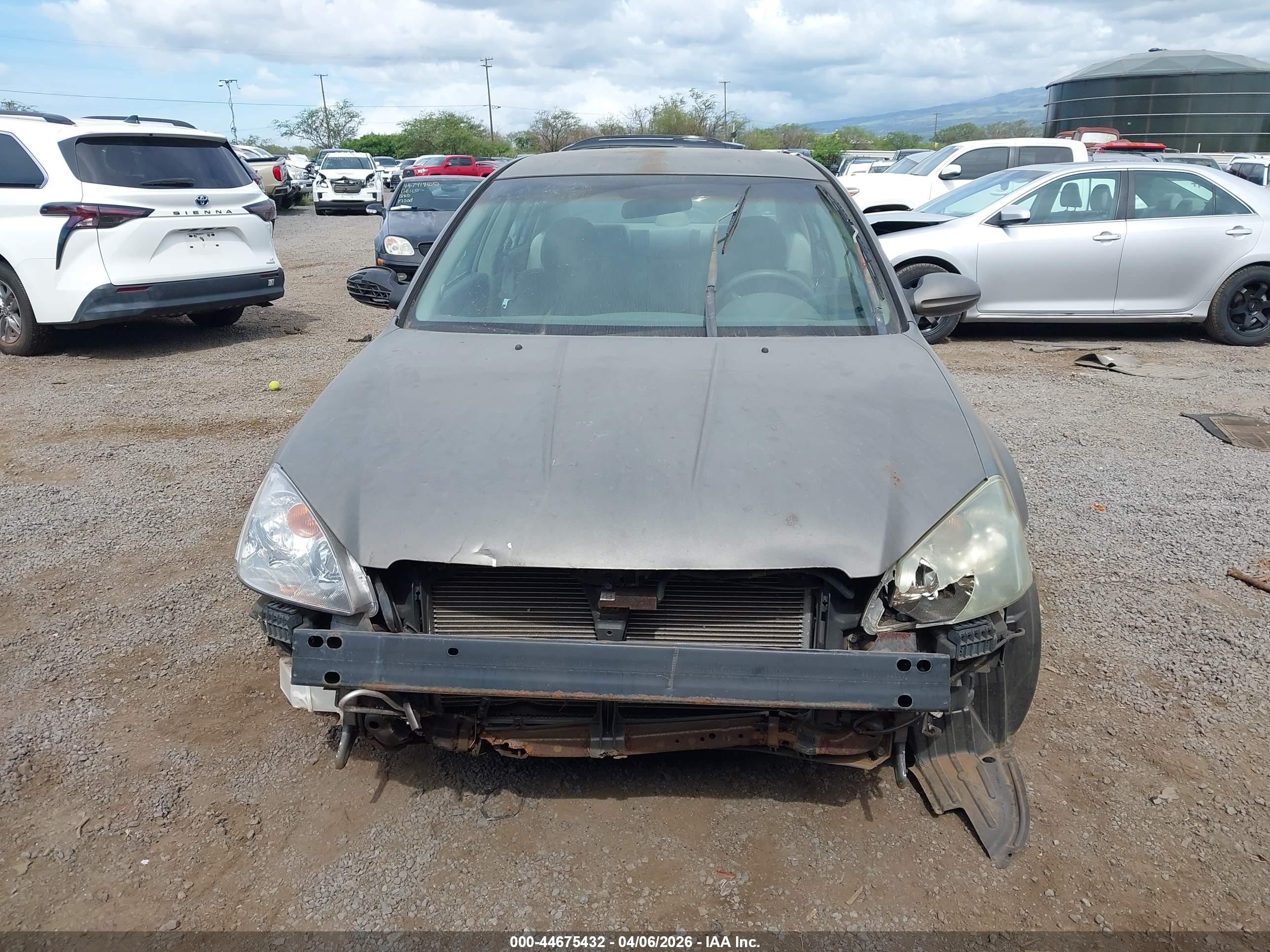 2005 Nissan Altima 2.5 S Gray vin: 1N4AL11D65C383828