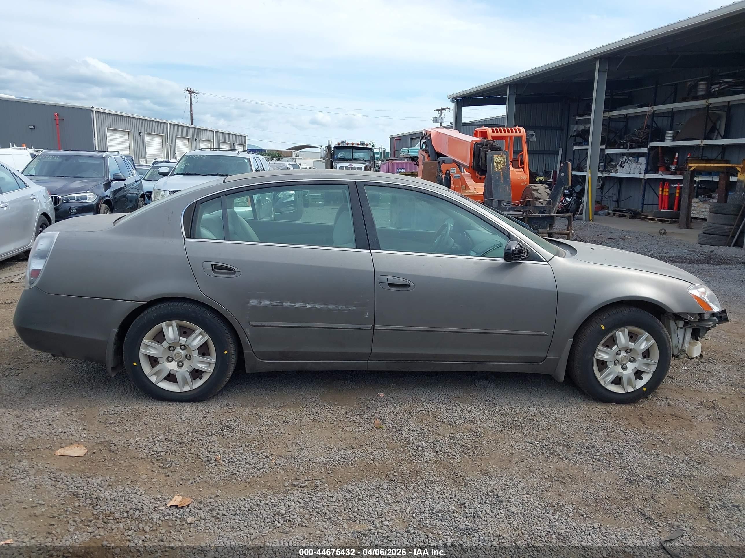 2005 Nissan Altima 2.5 S Gray vin: 1N4AL11D65C383828