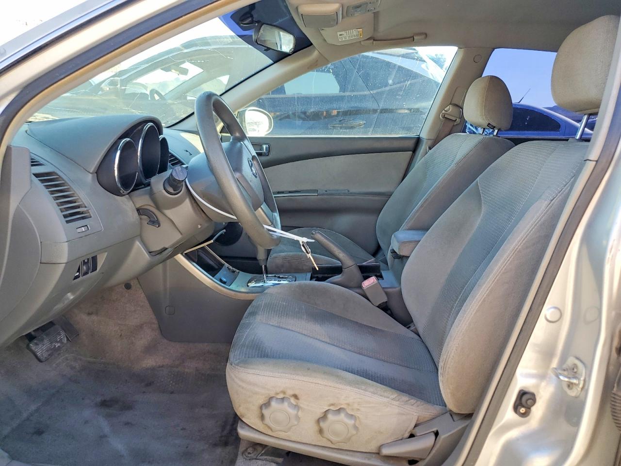 2005 Nissan Altima 2.5 Silver vin: 1N4AL11D65N414807