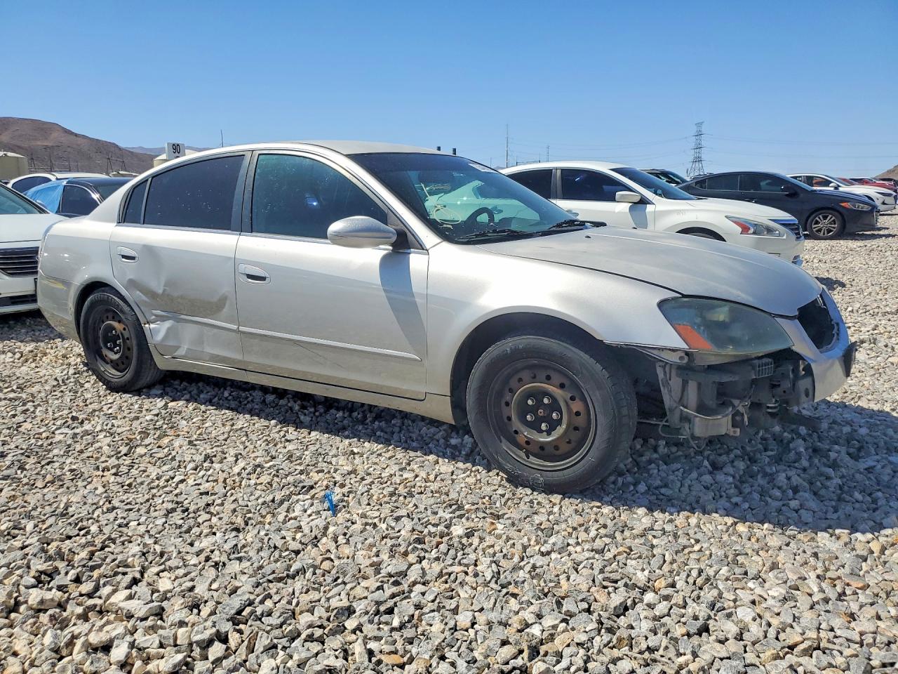 2005 Nissan Altima 2.5 Silver vin: 1N4AL11D65N414807