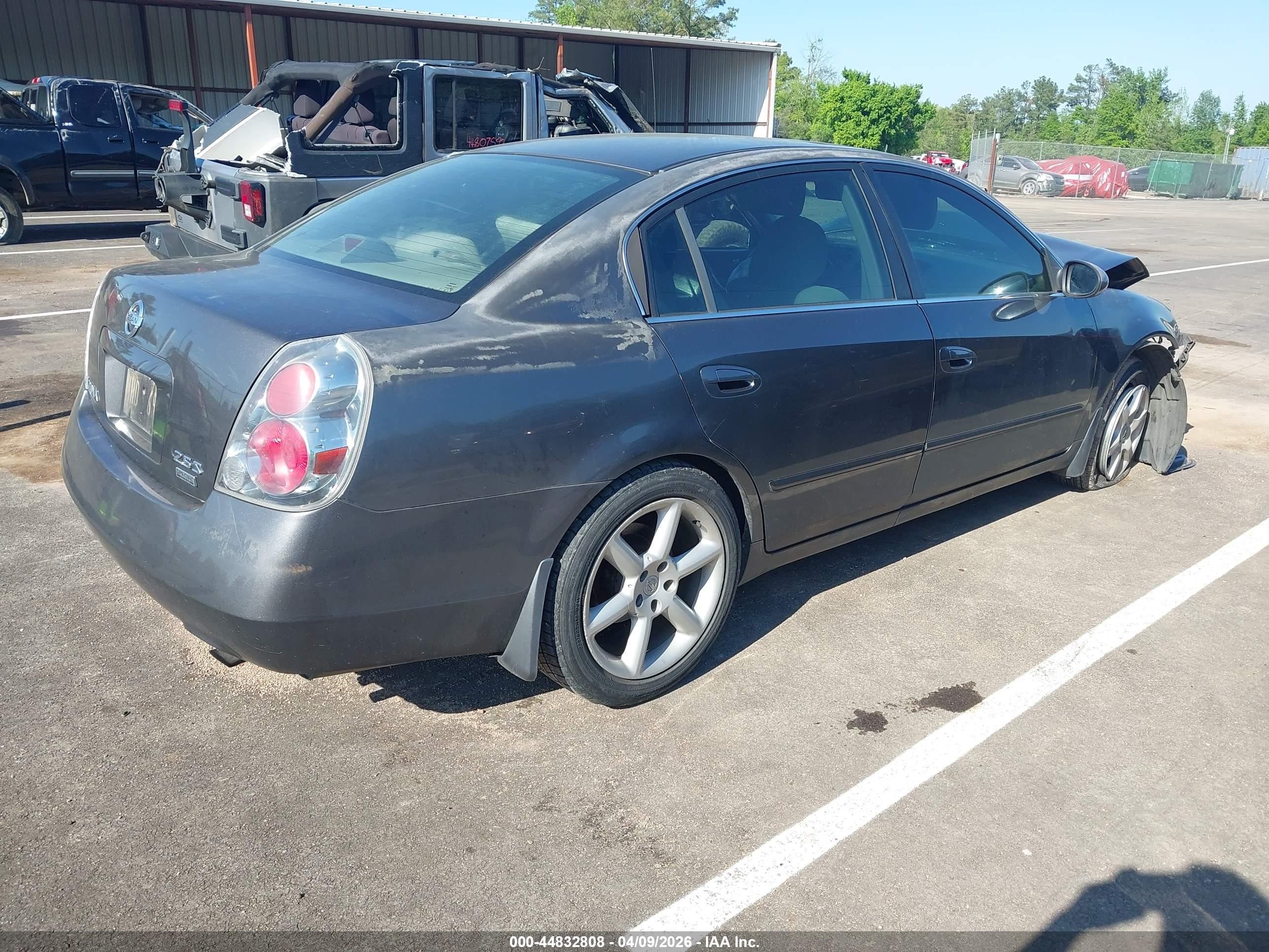 2006 Nissan Altima 2.5 S Champagne vin: 1N4AL11D66C237124